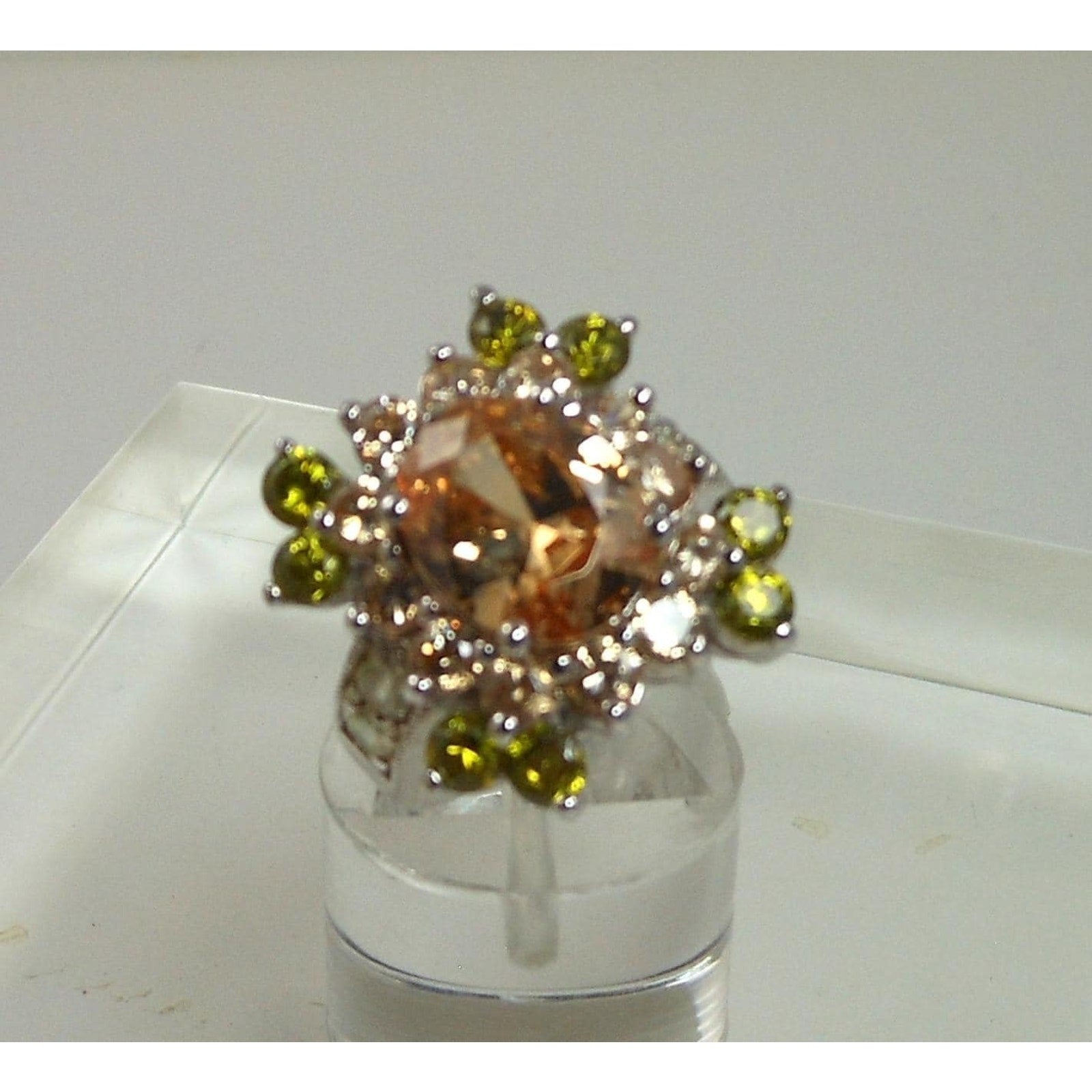 Elegant Vintage Sterling Silver CZ Cocktail Ring Size 6 9.1g Thailand 925 Stamp - HoneyThomas.com