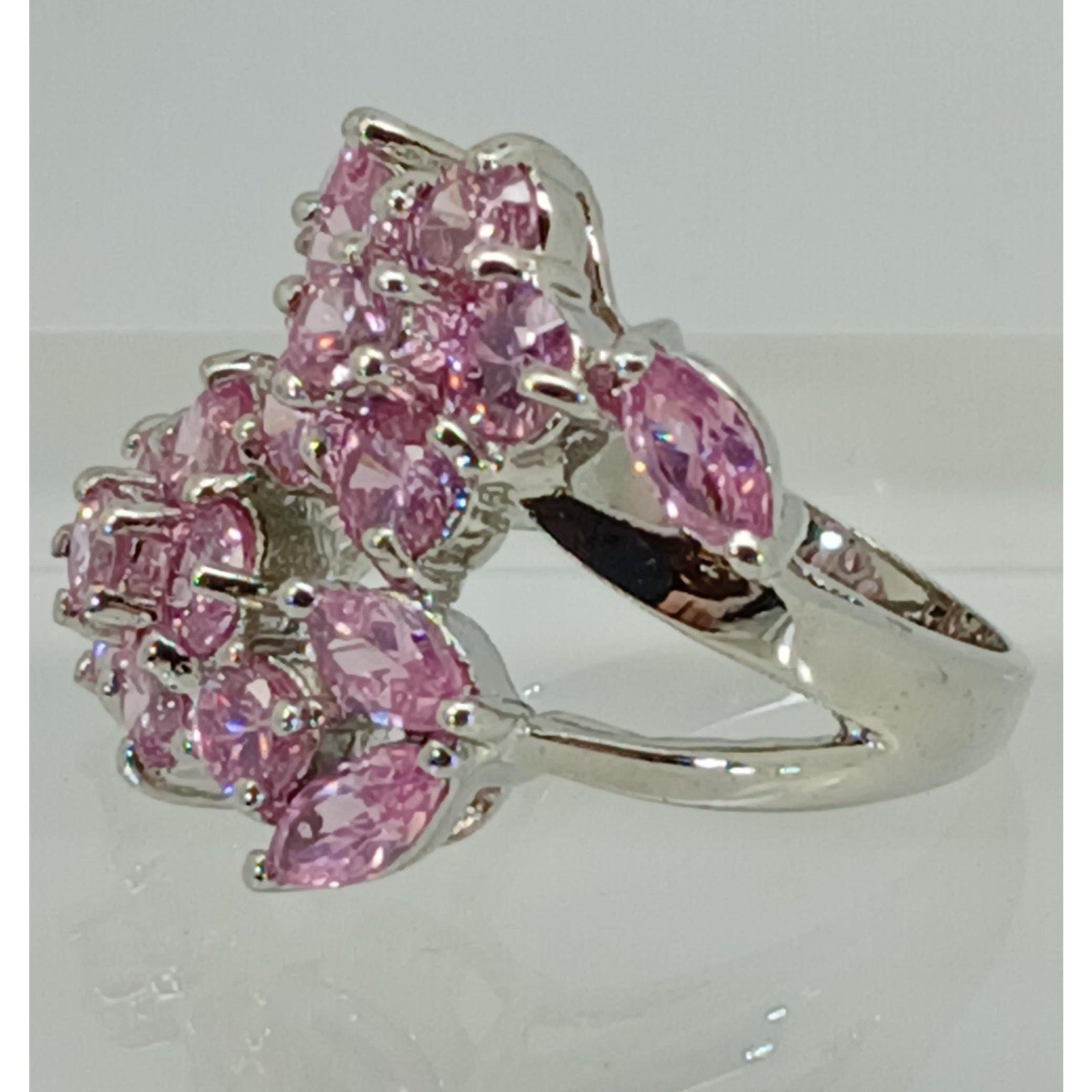 Vintage Ring Size 6.75 Silver Tone White Gold GP Purple Sim Diamond CZ Cocktail