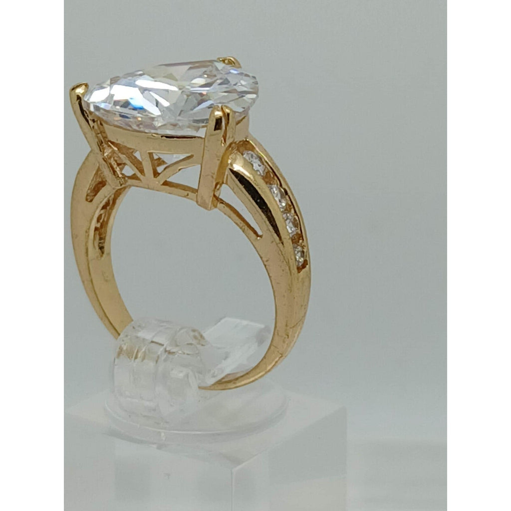 1990's Vintage Bold Trilliant Cut 8 CT Gold HGE CZ Sim Diamond Ring Size 7 Rare - HoneyThomas.com