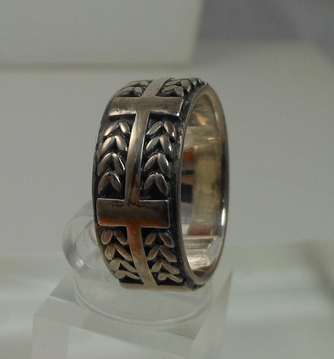 925 Oxidized Sterling Silver Celtic Weave Cross Ring - Vintage 8mm Wide Band, Size 8