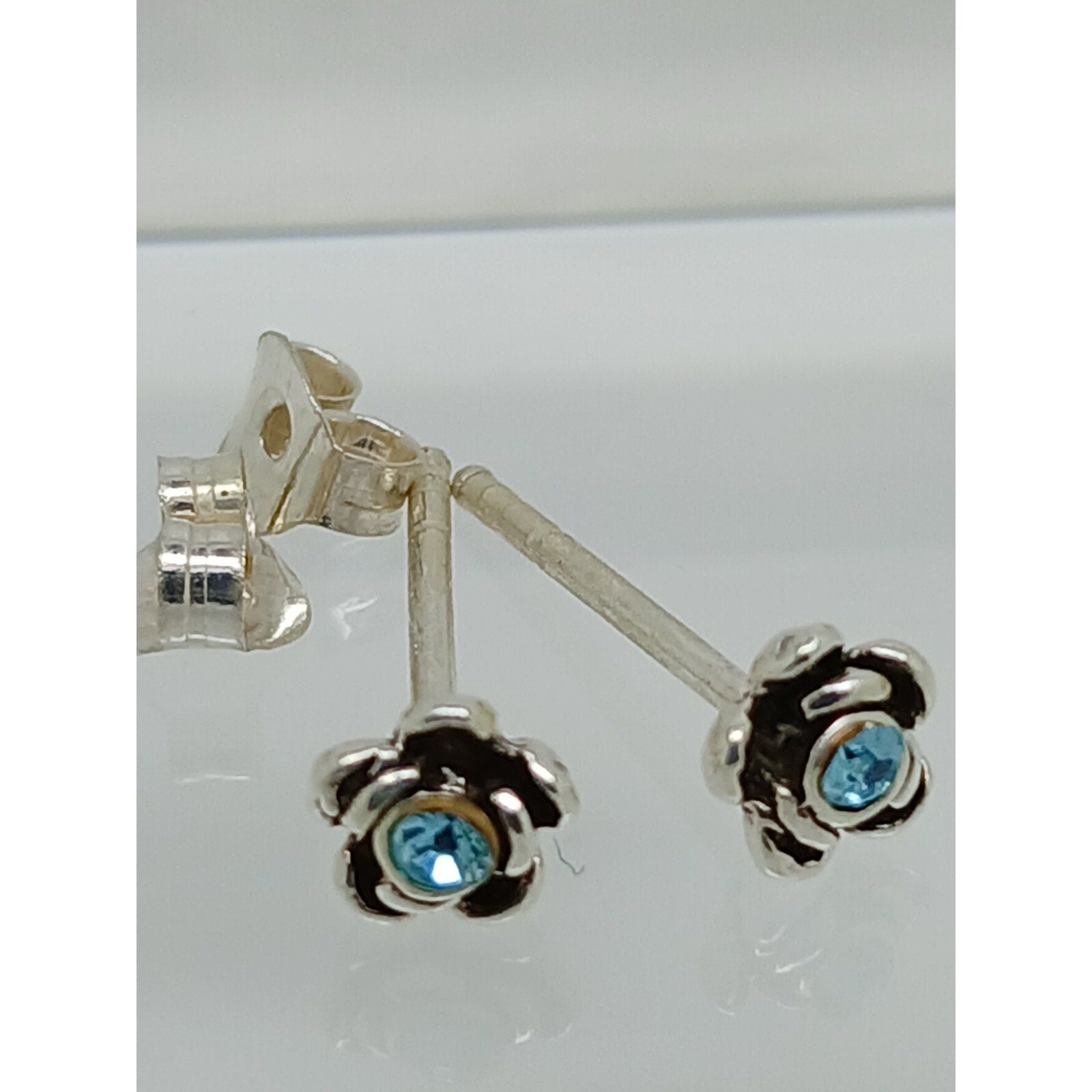 Vintage Estate Jewelry NOS .925 Sterling Silver Sky Blue Rose Crystal Earrings - HoneyThomas.com