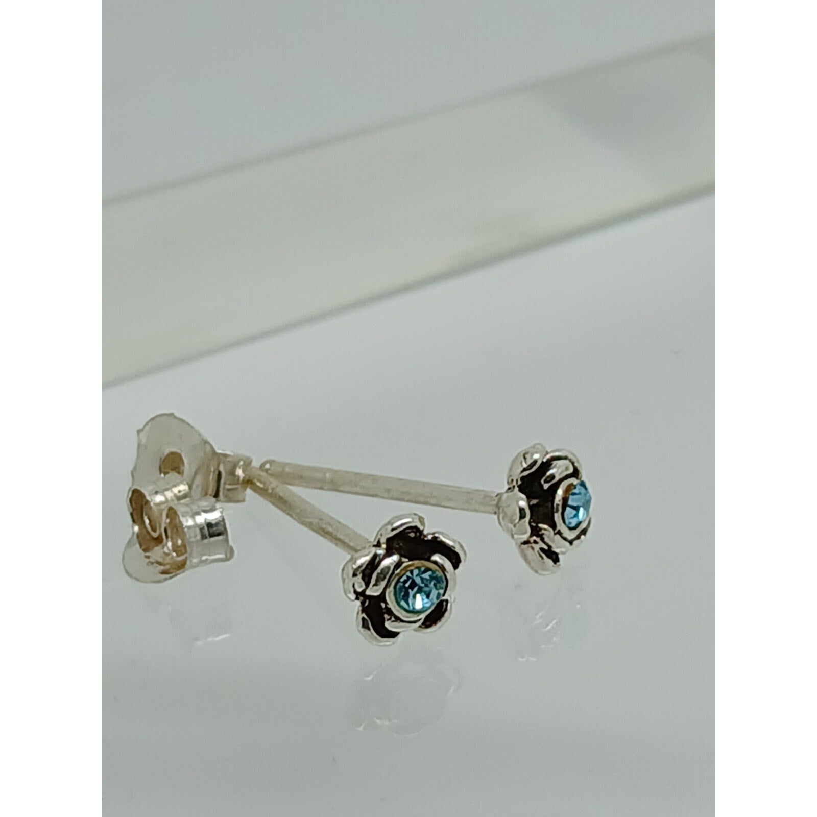 Vintage Estate Jewelry NOS .925 Sterling Silver Sky Blue Rose Crystal Earrings - HoneyThomas.com