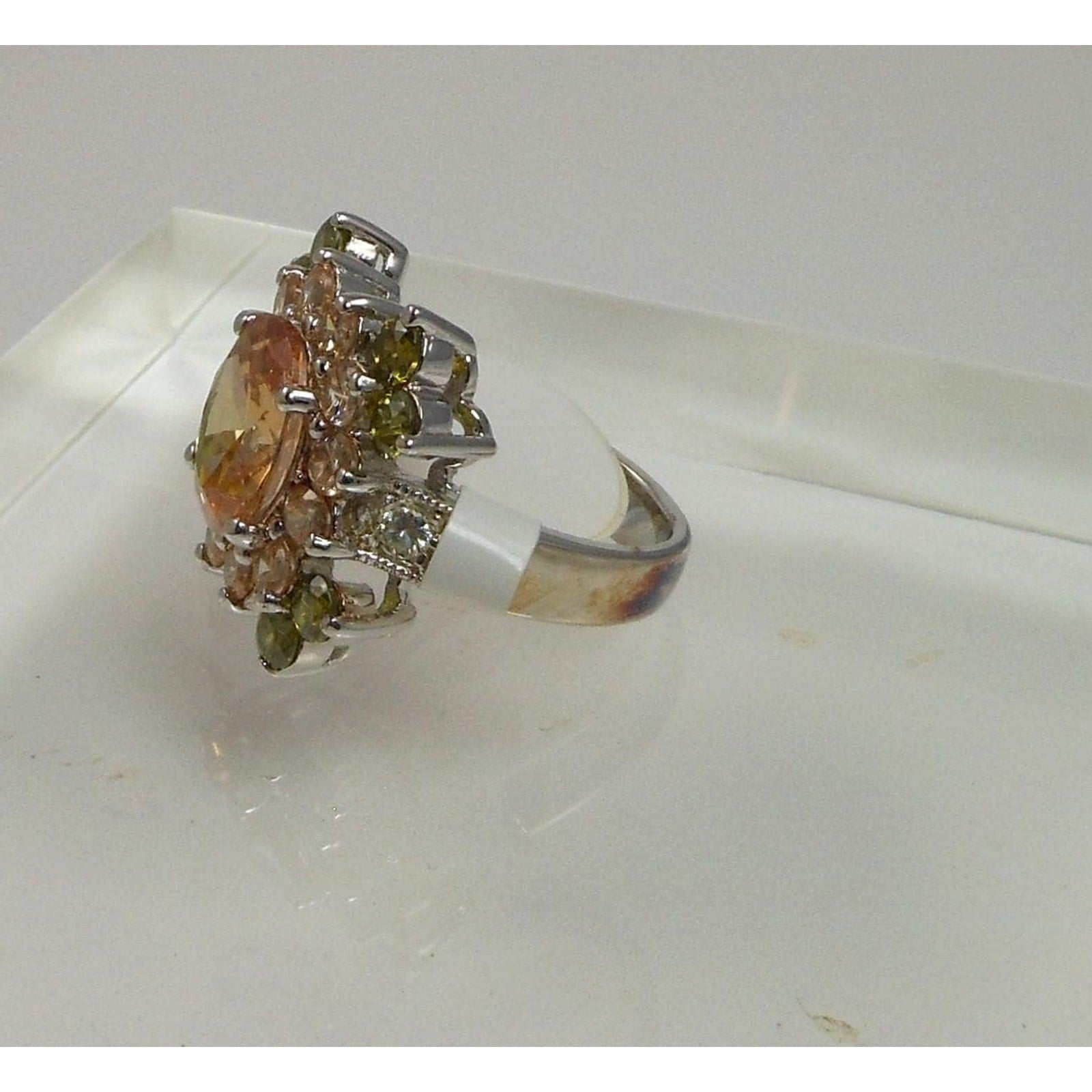 Elegant Vintage Sterling Silver CZ Cocktail Ring Size 6 9.1g Thailand 925 Stamp - HoneyThomas.com