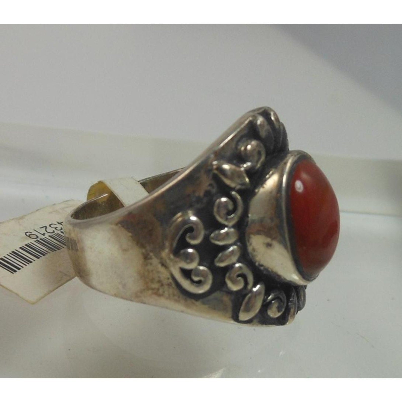 Exquisite Vintage 1990's Sterling Silver Carnelian Cigar Band Ring - Size 7.5 - HoneyThomas.com
