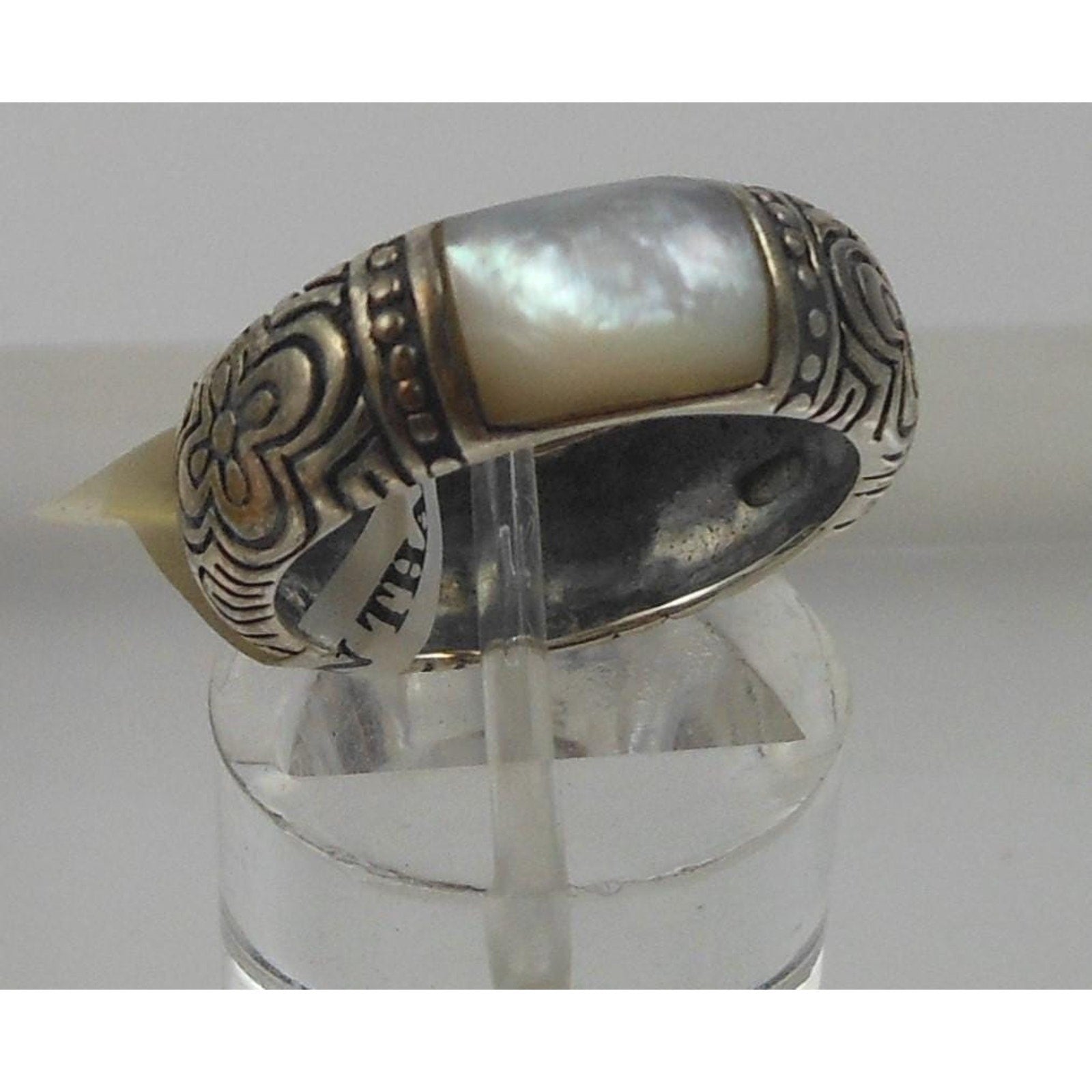 Unique Vintage Sterling Silver MOP Mother of Pearl Shell Ring Oxidized Size 6 - HoneyThomas.com