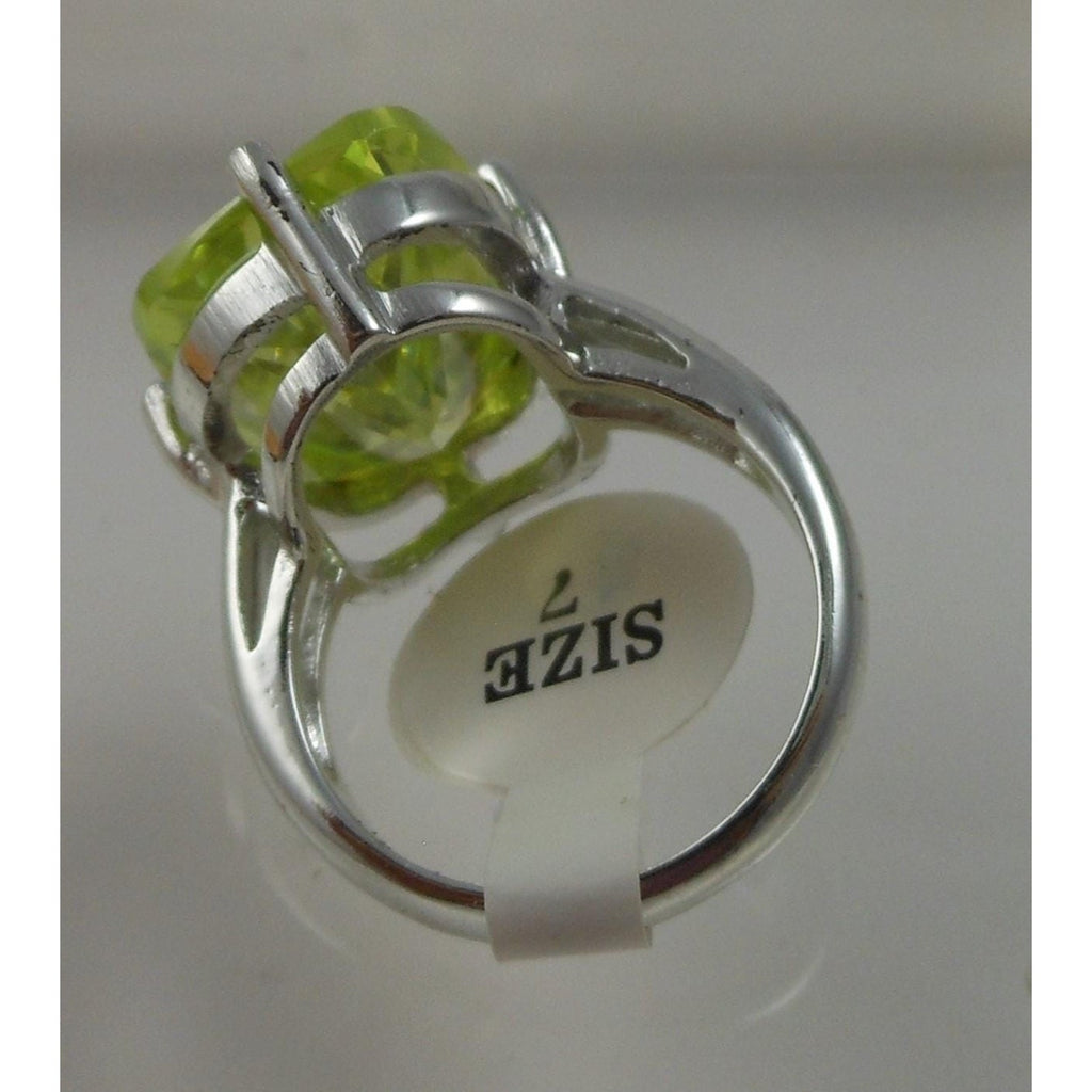 Bold Vintage 1990s Green Cocktail Ring Size 7 Thailand 925 Cubic Zirconia 10gram