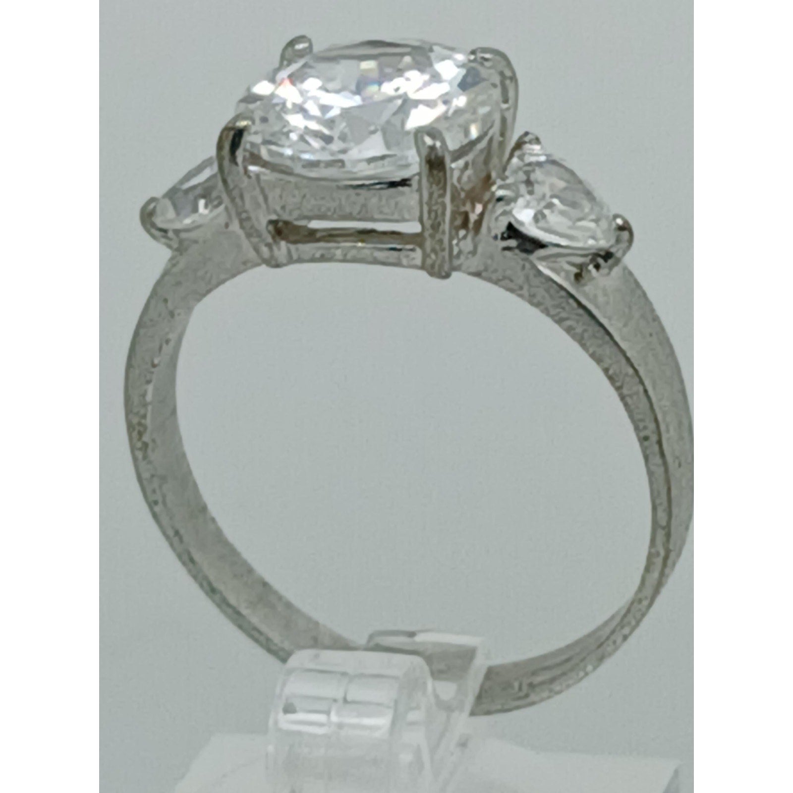 Vintage 5CT White Gold Plated Round Heart Shaped 3-Stone Ring Size 11