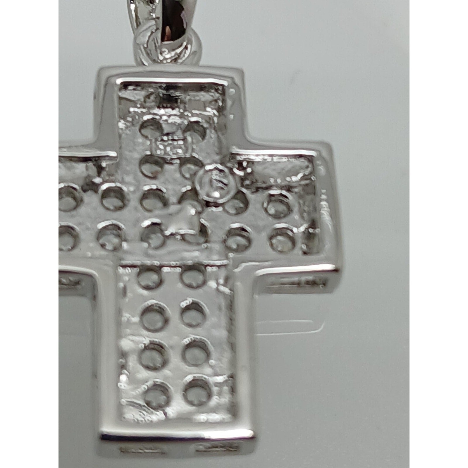 Elegant 90s Vintage Sterling Silver Cross Pendant with Sparkling White CZ Stones - HoneyThomas.com