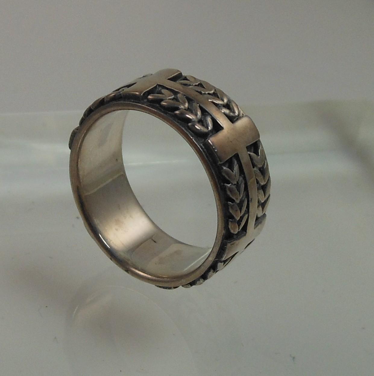 925 Oxidized Sterling Silver Celtic Weave Cross Ring - Vintage 8mm Wide Band, Size 8