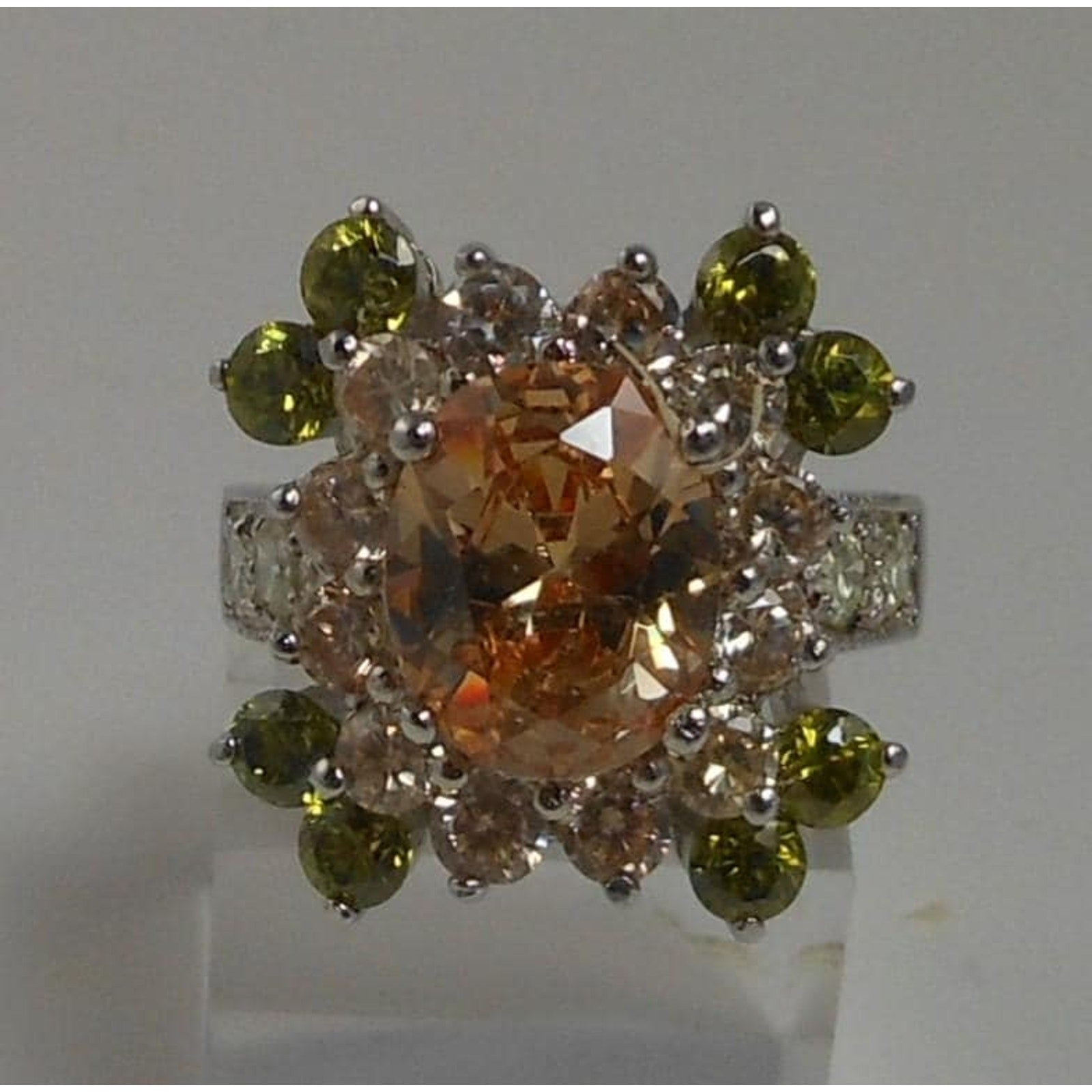 Vintage Sterling Silver Cocktail Ring Sparkly Sim Diamonds Thailand Size 7.25 - HoneyThomas.com