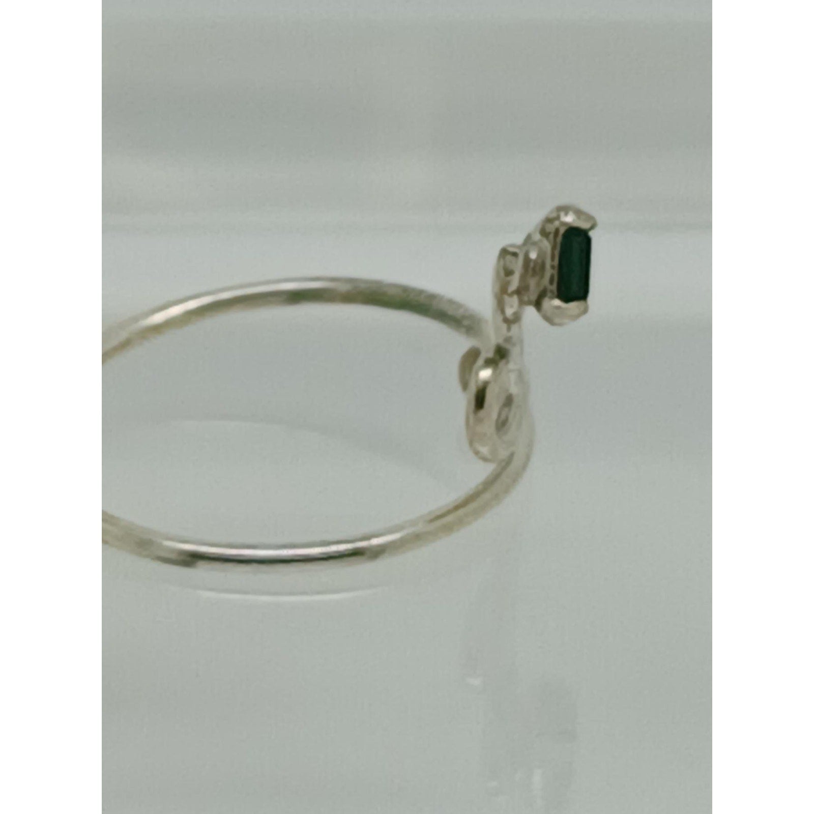 Swirly Emerald Green Crystal Rhinestone Toe Ring Adjustable Size Sterling Silver