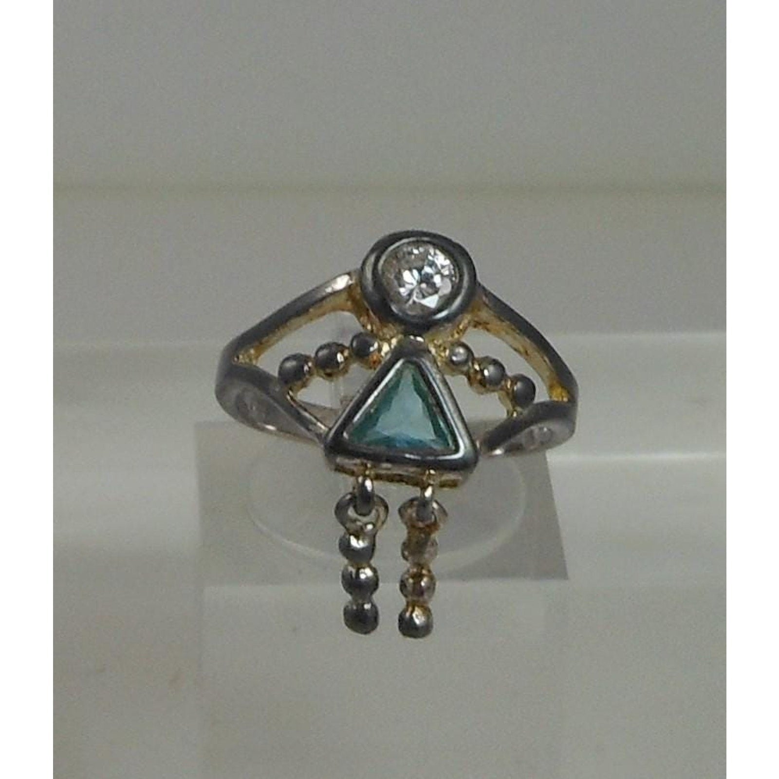Elegant Sterling Silver Charm Ring Mother Grandmother Vintage Sim Diamond Size 6 - HoneyThomas.com