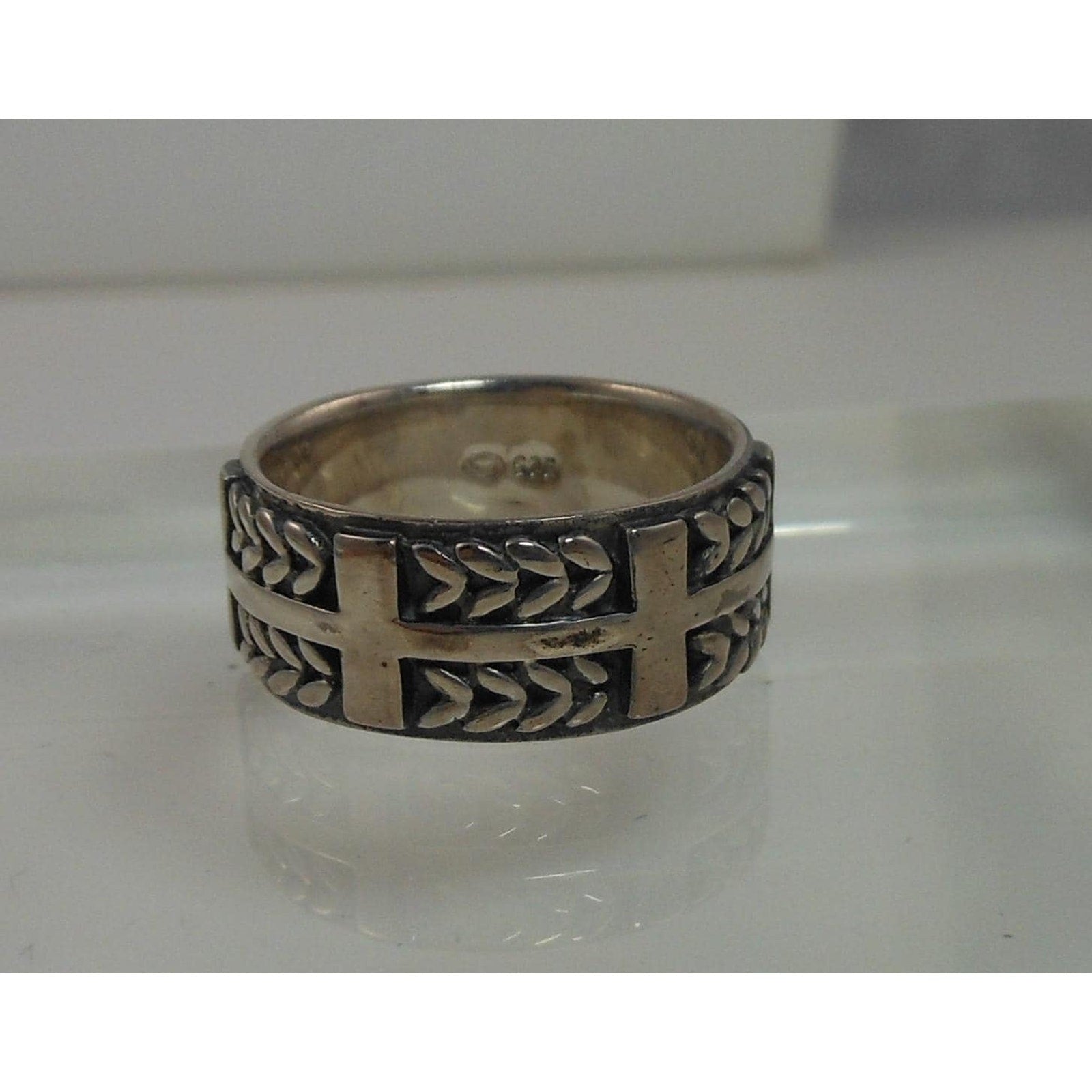 1990s Oxidized Sterling Silver Celtic Weave Cross Ring Rare Vintage Band Size 8