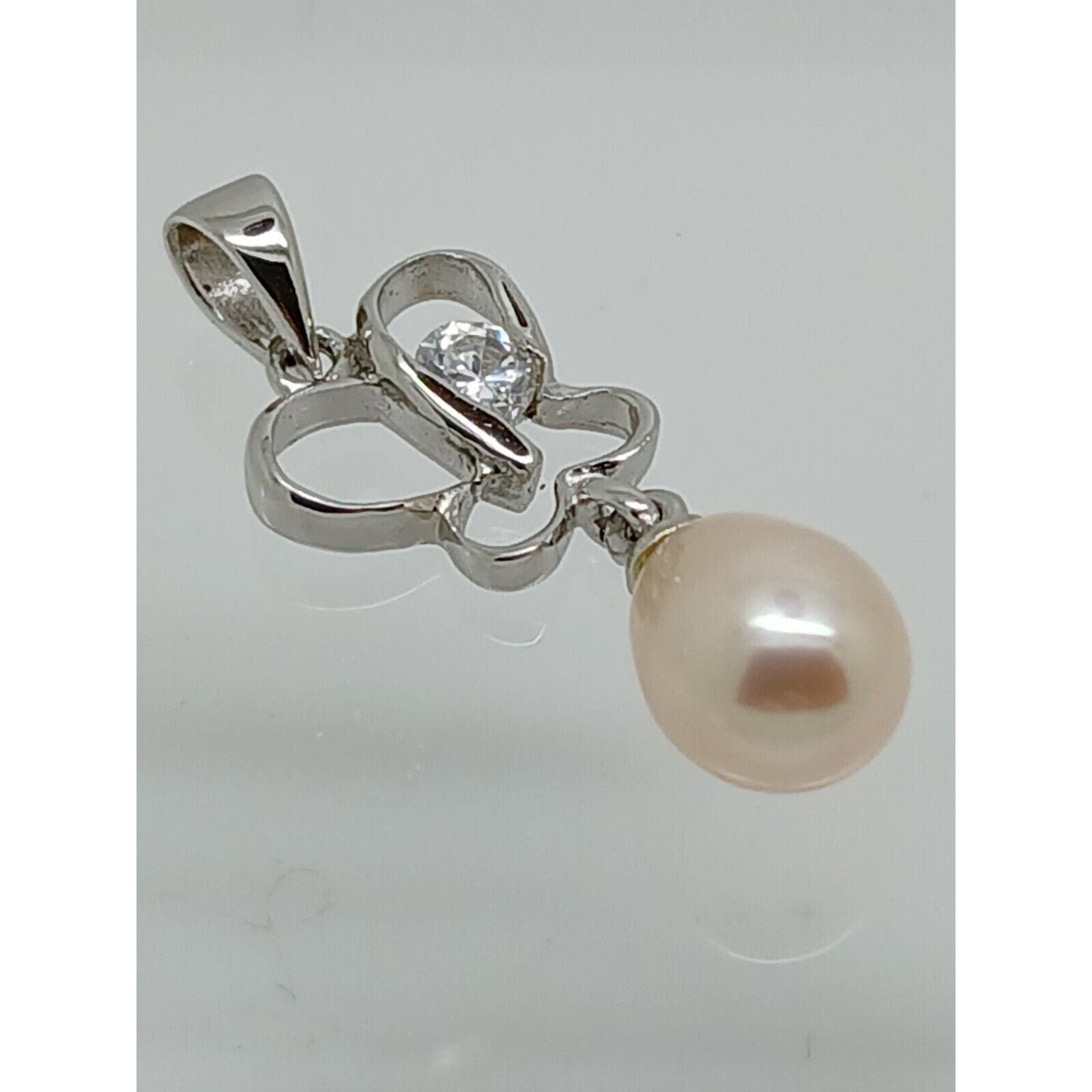 Thailand Sterling Silver Sim Diamond Pearl Butterfly Pendant Necklace Gift Boxed - HoneyThomas.com