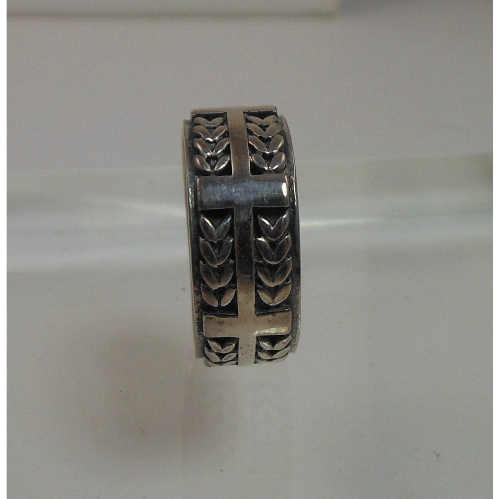 1990s Oxidized Sterling Silver Celtic Weave Cross Ring Rare Vintage Band Size 8