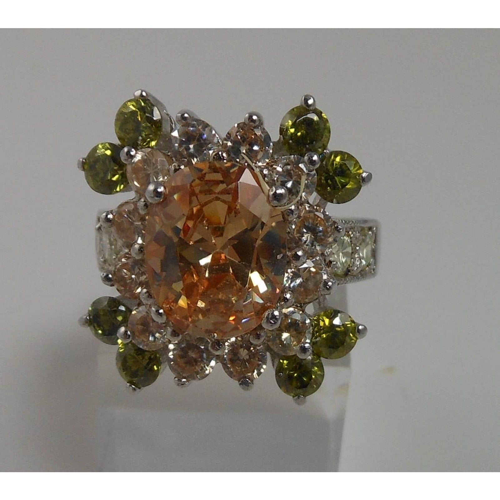 Vintage Sterling Silver Cocktail Ring Sparkly Sim Diamonds Thailand Size 7.25