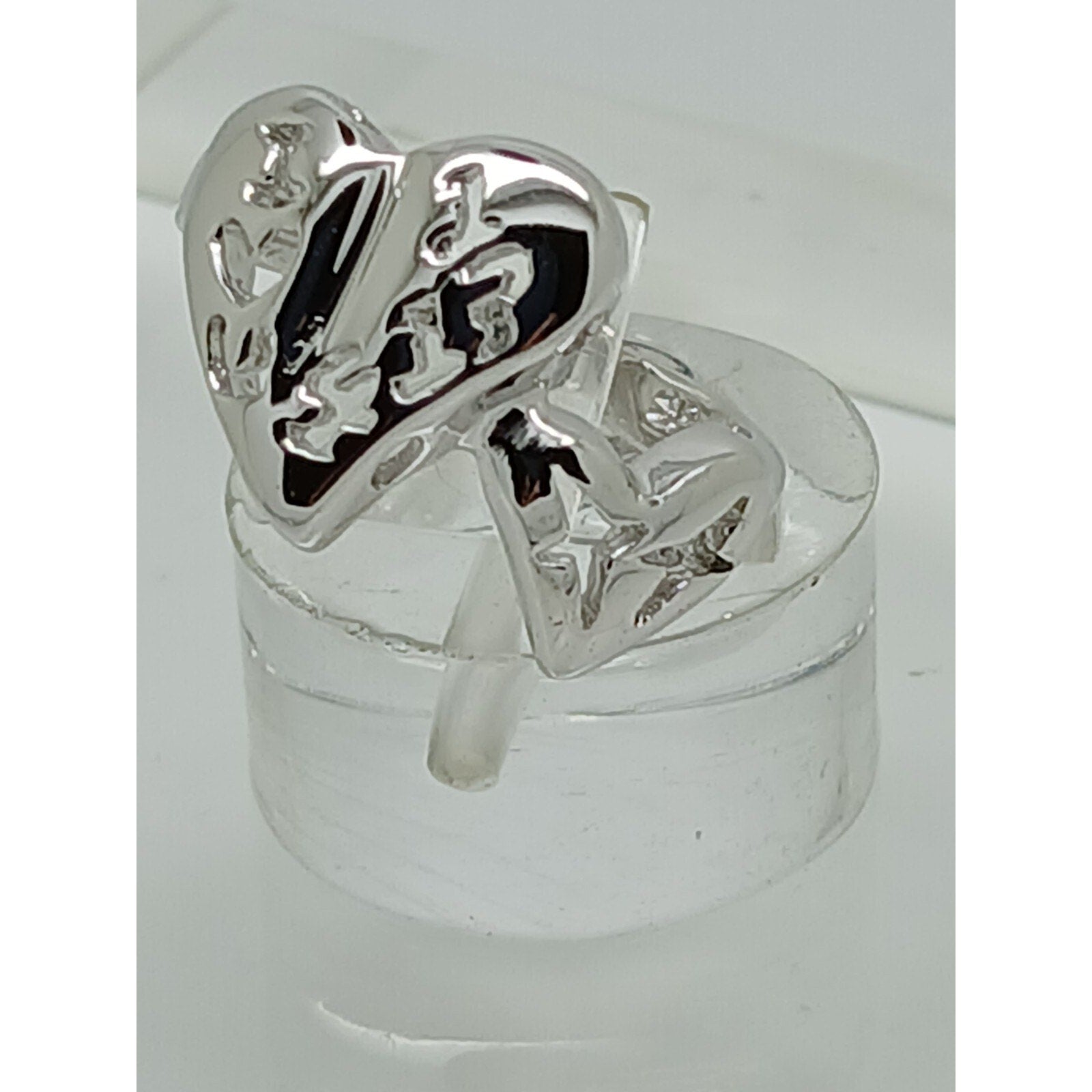 Vintage Estate Jewelry .925 Thailand Sterling Silver Ring Size 5.5 I LOVE YOU - HoneyThomas.com