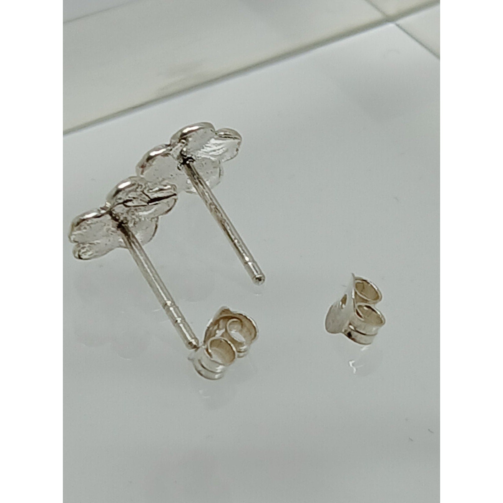 Vintage Estate Jewelry NOS .925 Sterling Silver Pink Crystal Flower Earrings - HoneyThomas.com