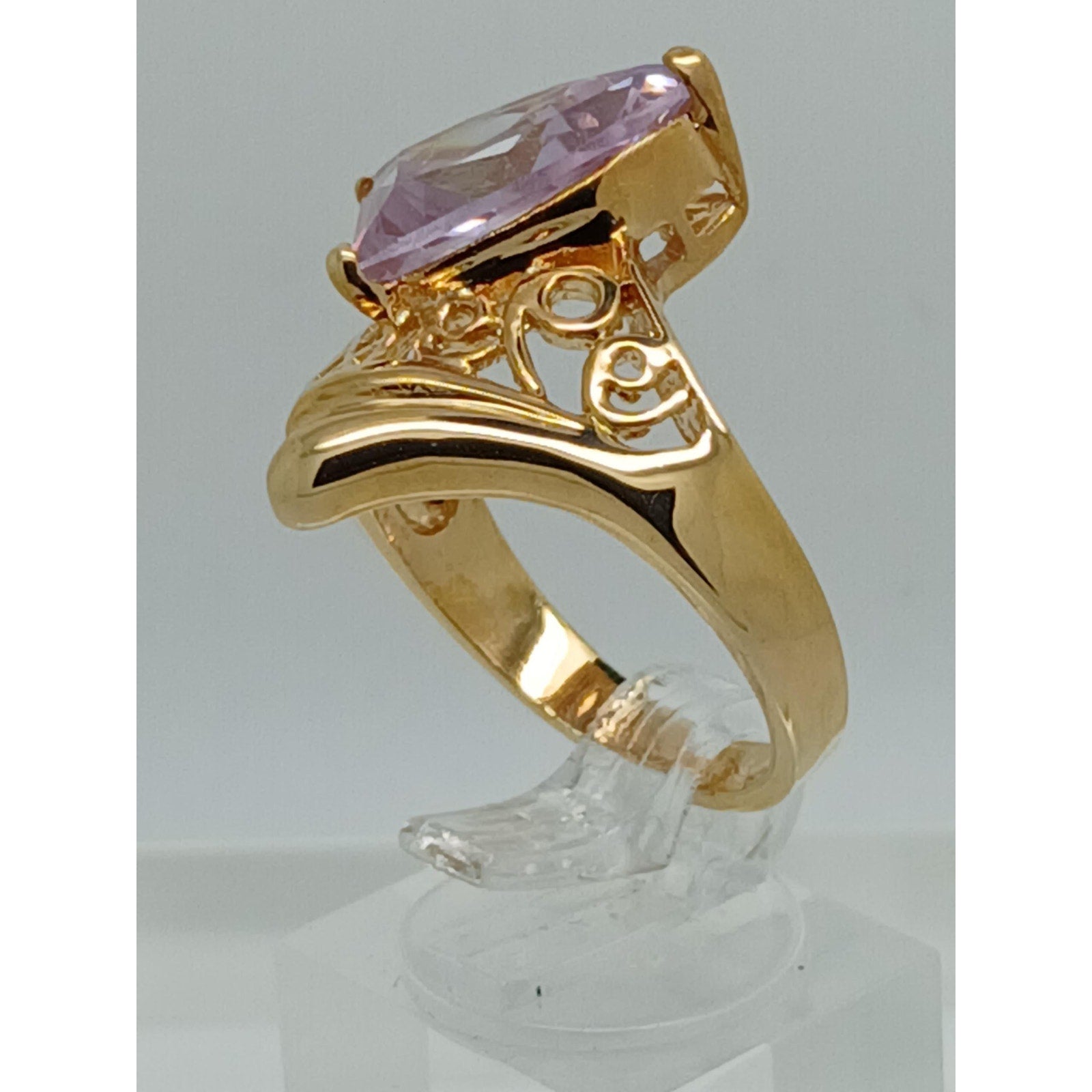 Vintage Gold EP Light Amethyst Sim Diamond 90's Bold CZ Cocktail Ring Size 8