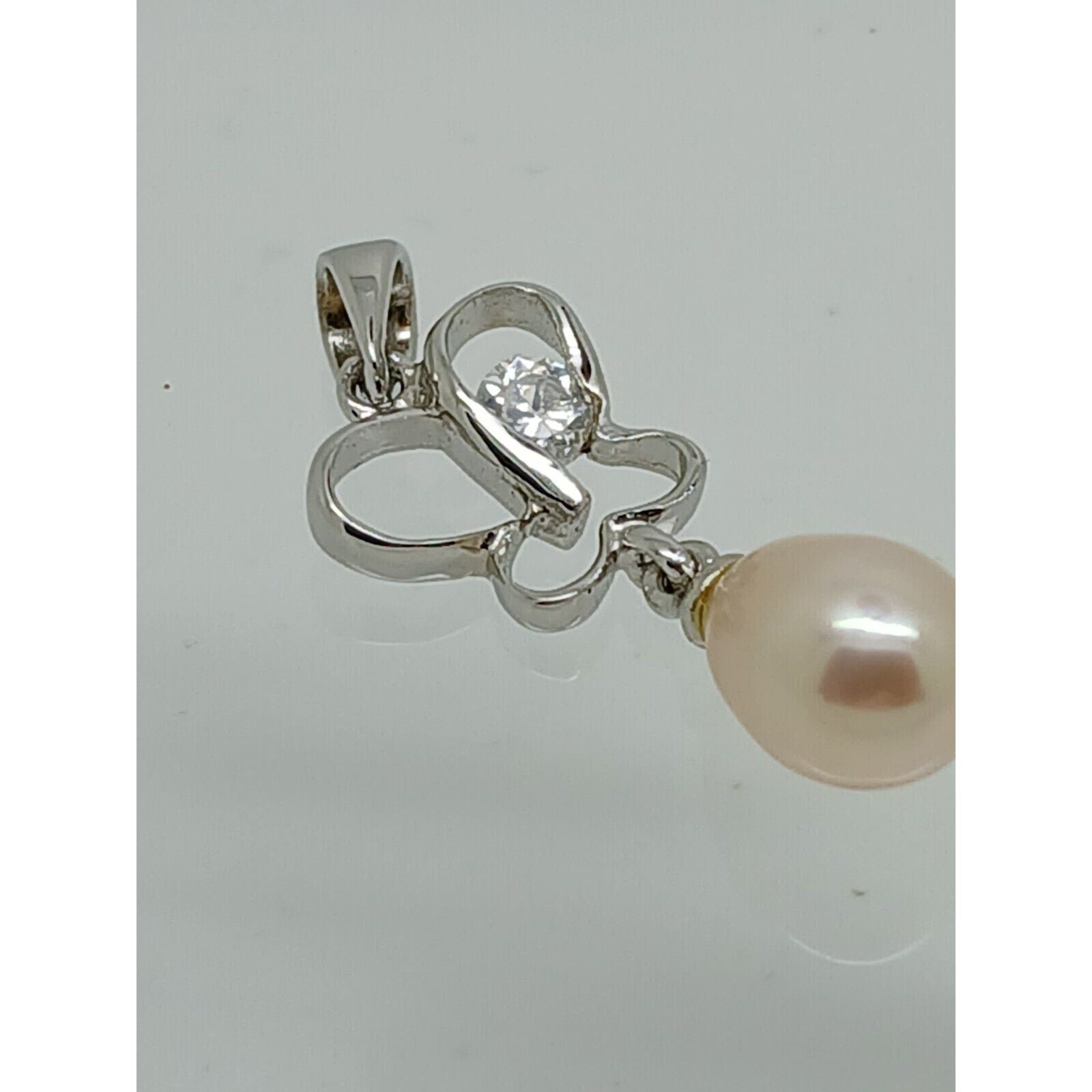 Thailand Sterling Silver Sim Diamond Pearl Butterfly Pendant Necklace Gift Boxed - HoneyThomas.com
