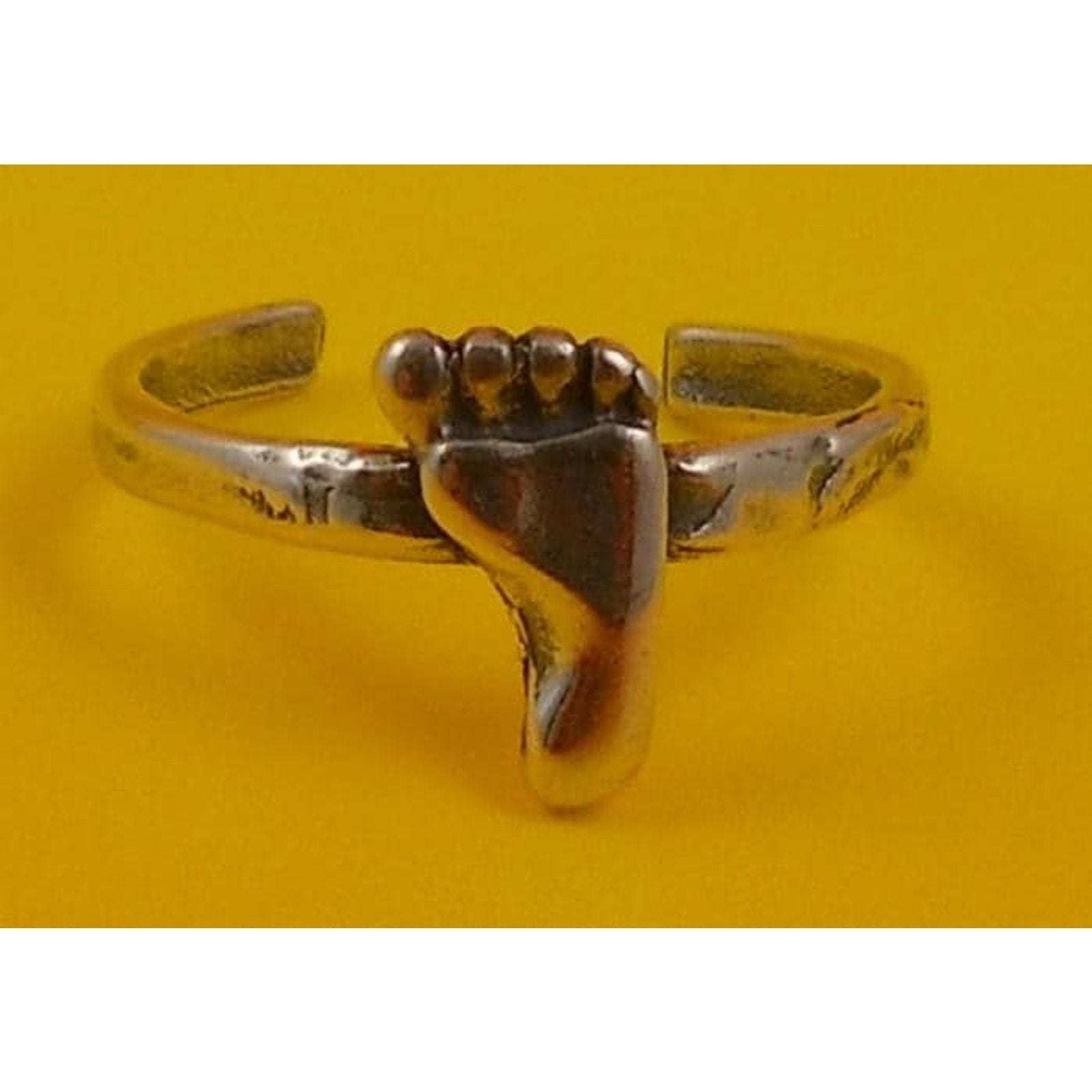 Vintage Sterling Silver Cute Bare Foot Toe Ring – Handcrafted Boho Jewelry Thai