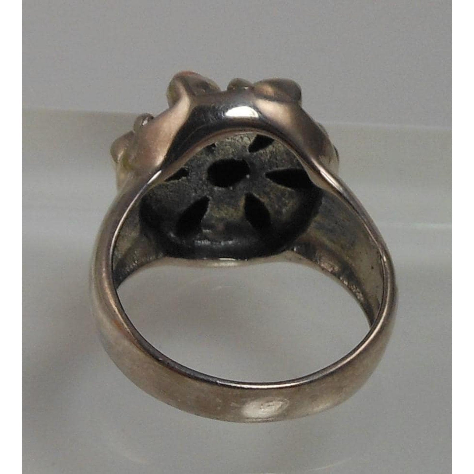 Vintage Designer Sterling Silver Turquoise Coral Garnet Ring - Size 7.75 - HoneyThomas.com
