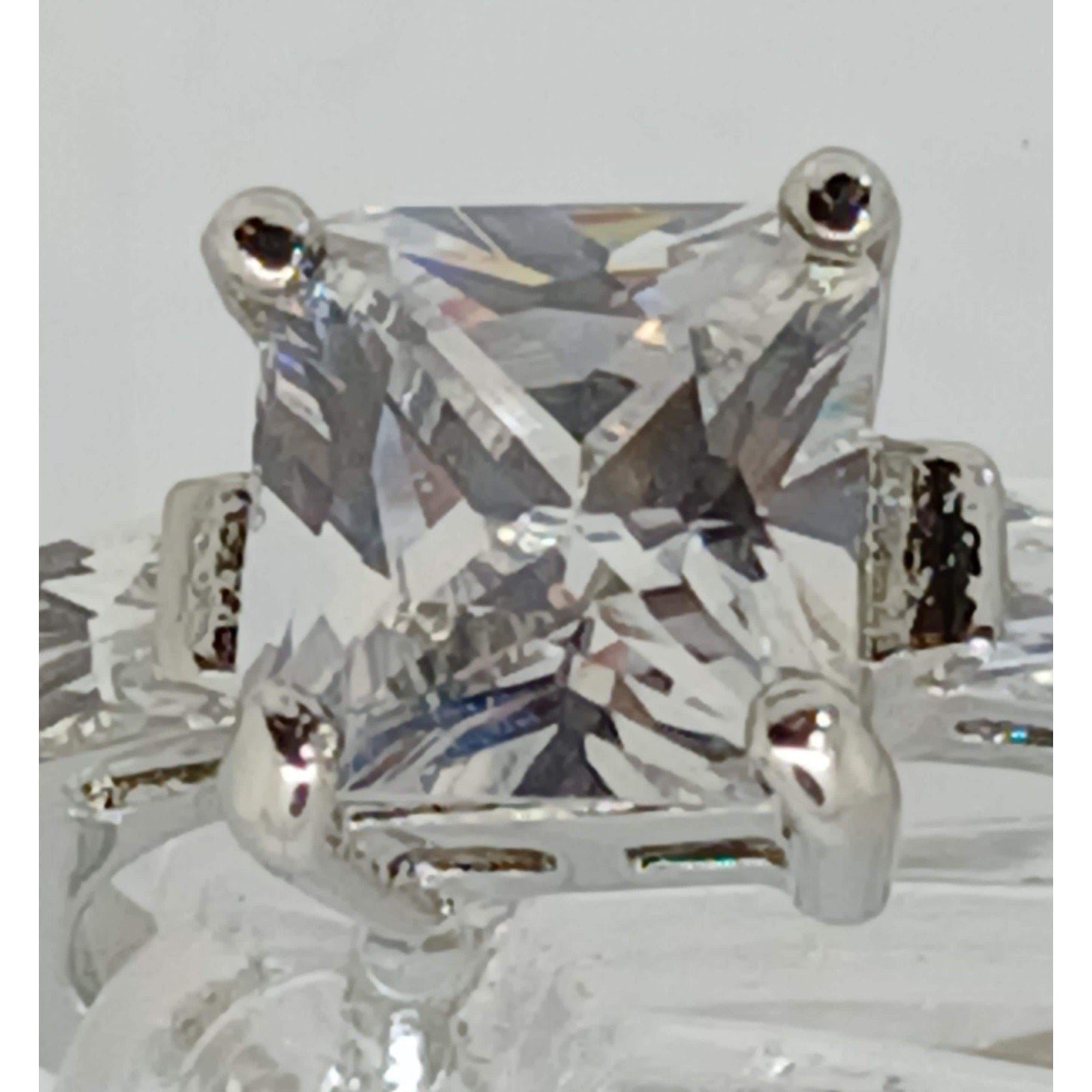 3.5 CT Vintage Princess Cut CZ Engagement Ring Silver Tone White Gold GP Size 7 - HoneyThomas.com