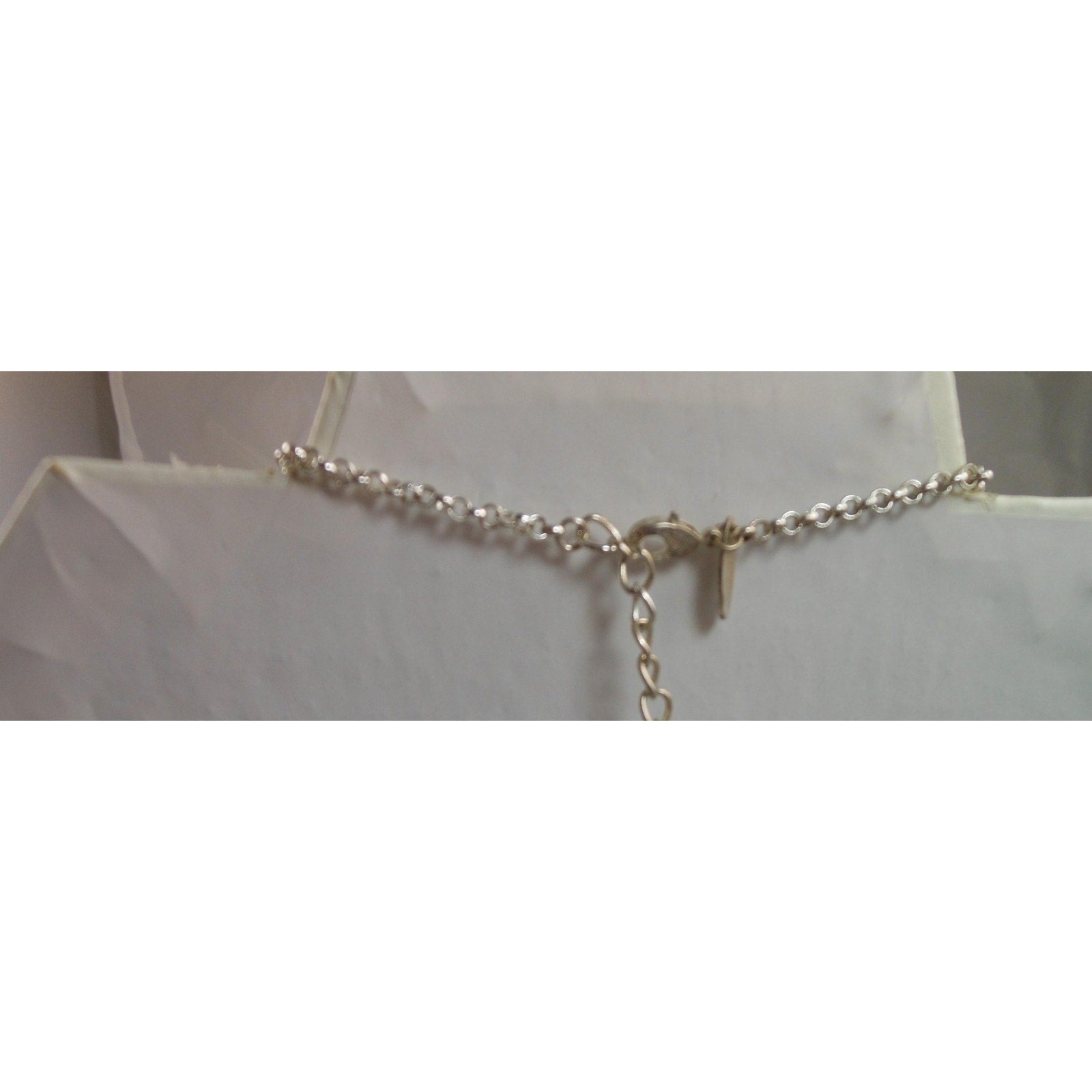 Green Geometric Link Pendant Necklace | Long 36 Silver Necklace | Designer - HoneyThomas.com