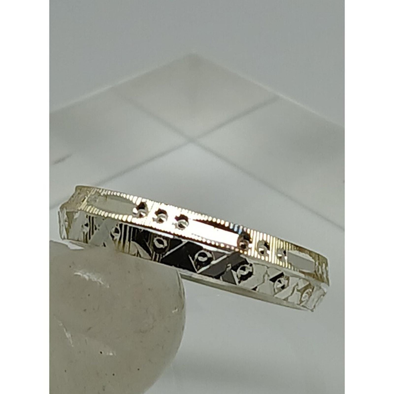 Vintage Diamond-Cut 925 Sterling Silver Stack Band Ring - Timeless Elegance and Sparkle, Size 8.25