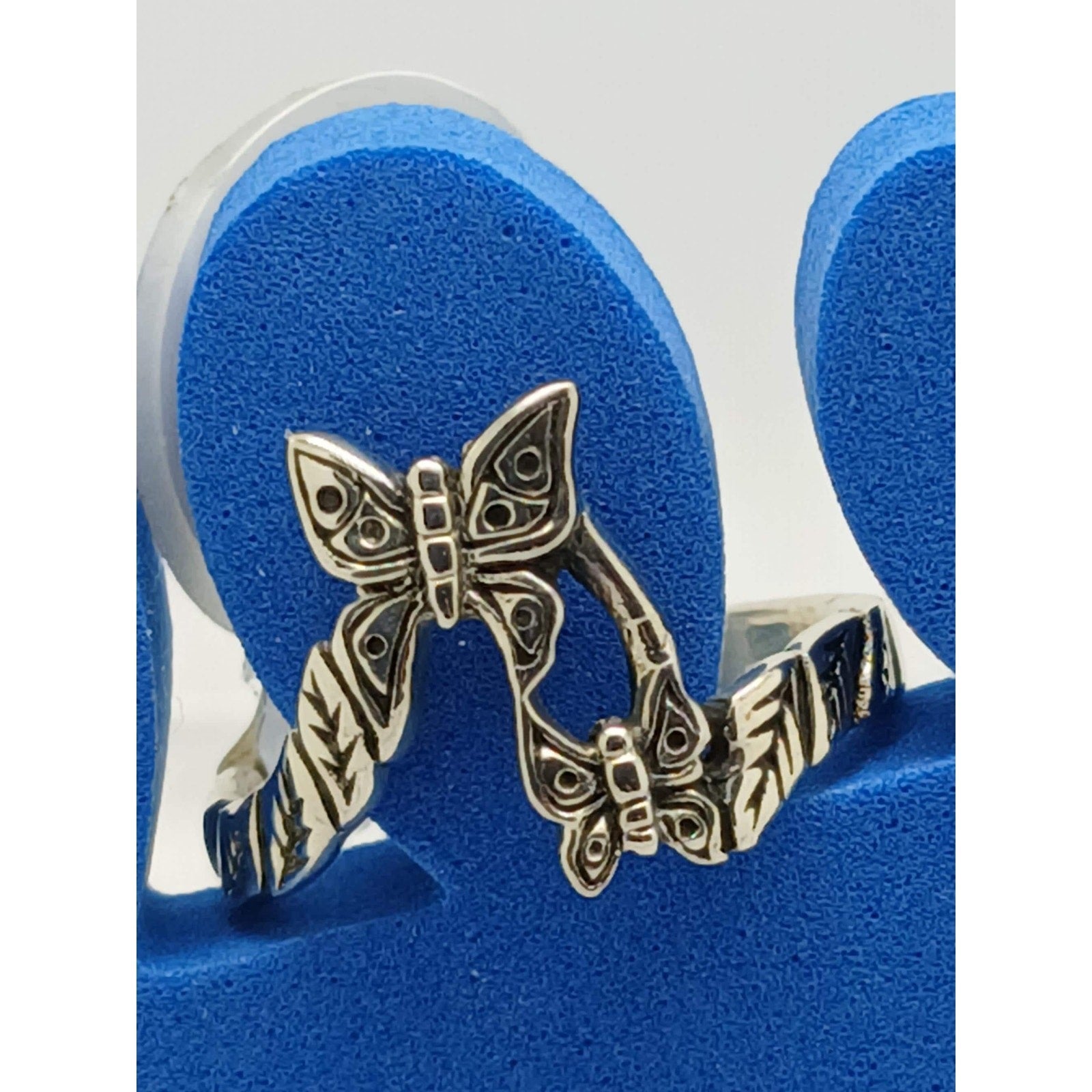 1990s Vintage Sterling Silver Butterfly Flower Toe Ring Handcrafted Darling Fun - HoneyThomas.com