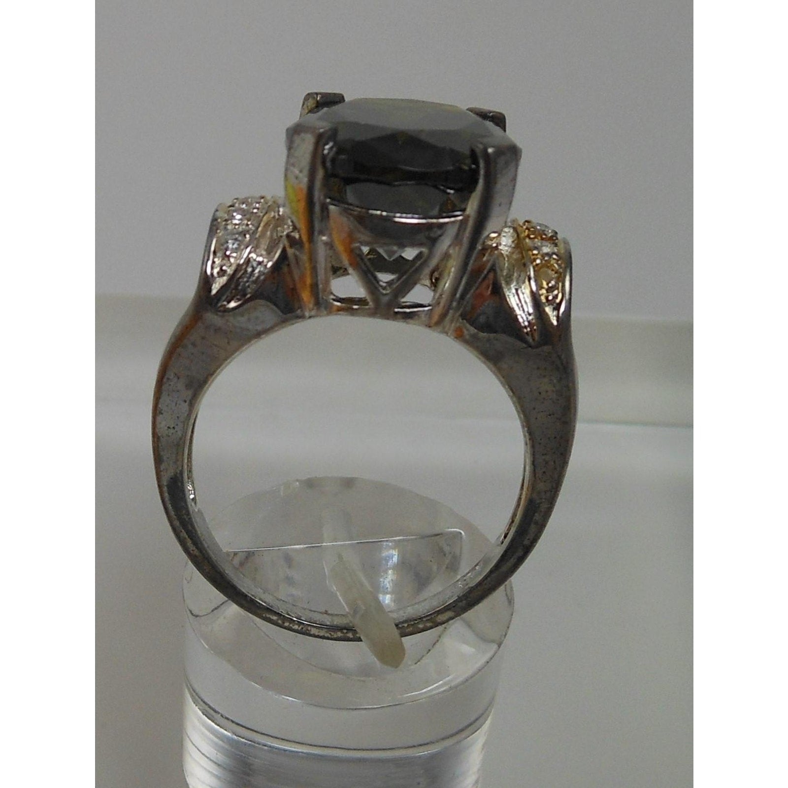 Vintage 1990's Sterling Silver Dark Green CZ Cocktail Statement Ring Size 8 - HoneyThomas.com