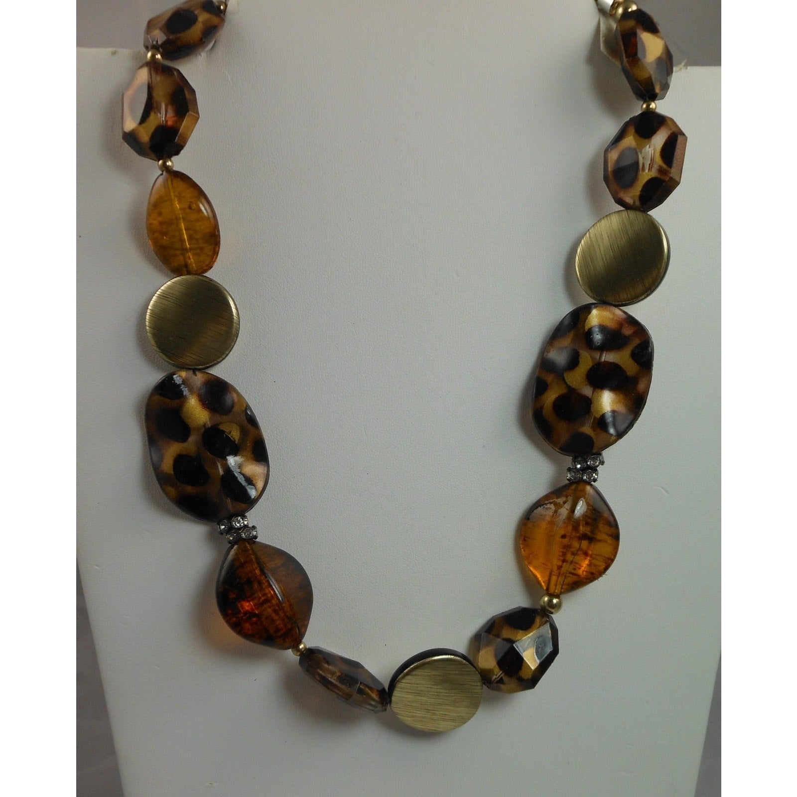Vintage Animal Print Amber Gold Pendant Necklace - Never Worn $26 Original Tags - HoneyThomas.com