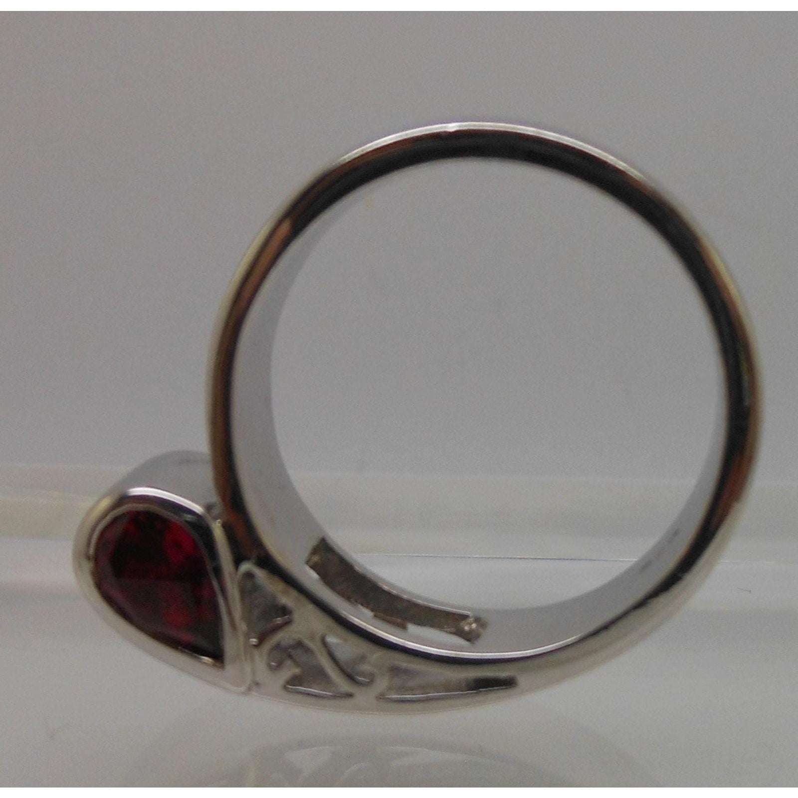 Vintage Sterling Silver 9.1grams Modern Two Garnet Ring Size 8.5 11mm wide 925 - HoneyThomas.com