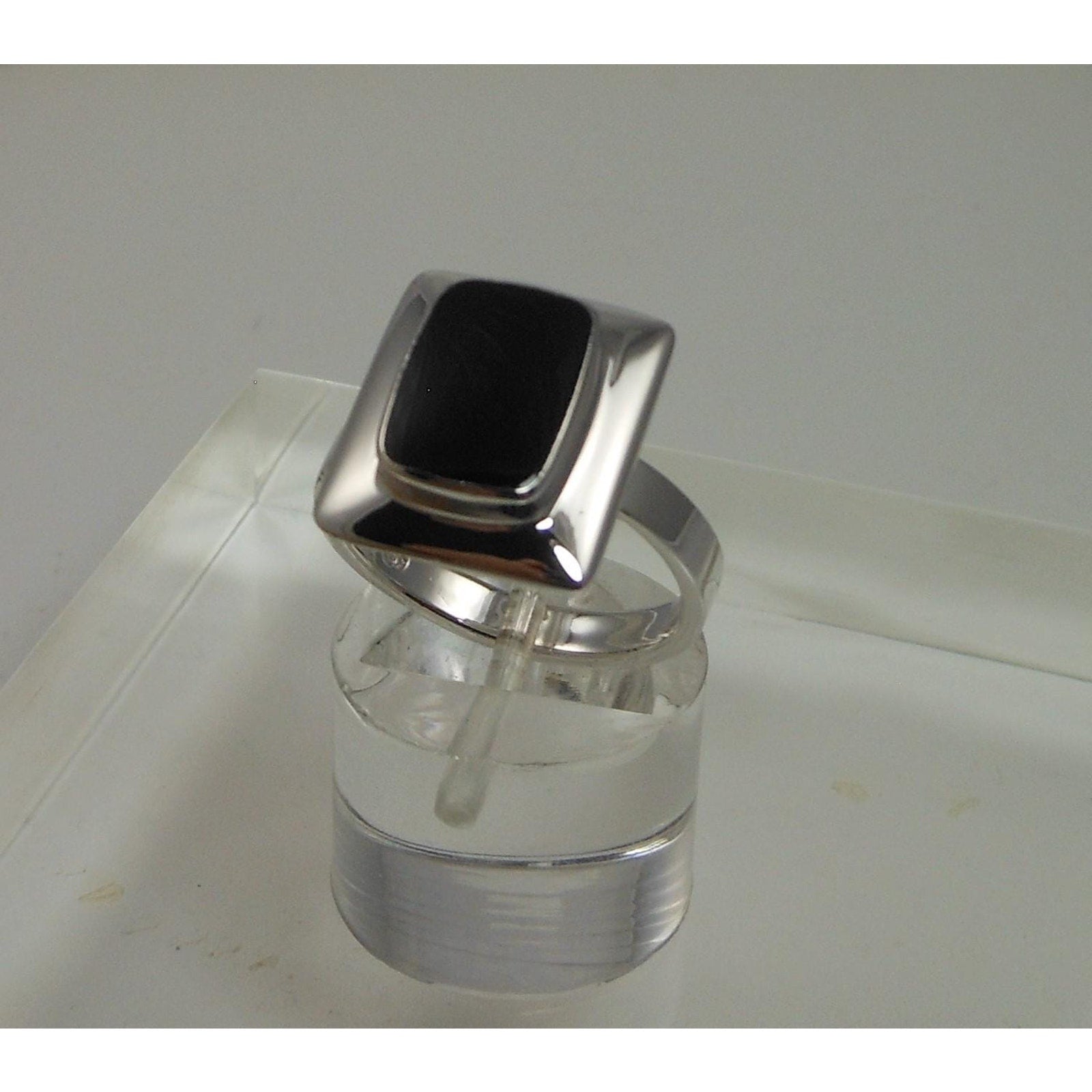 Vintage Thai Sterling Silver Black Onyx Ring Size 7 925 Stamped 3mm Band 5.1g