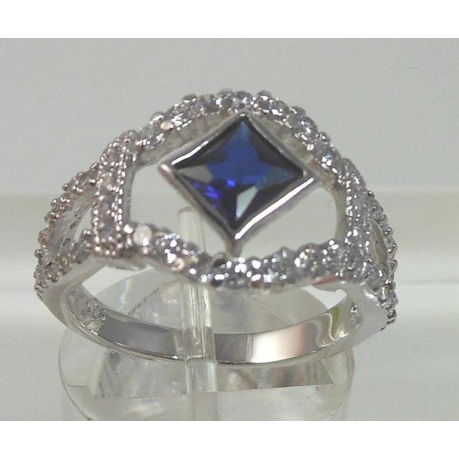 Vintage Sterling Silver Ring: Simulated Diamond & Sapphire Accents, Size 7