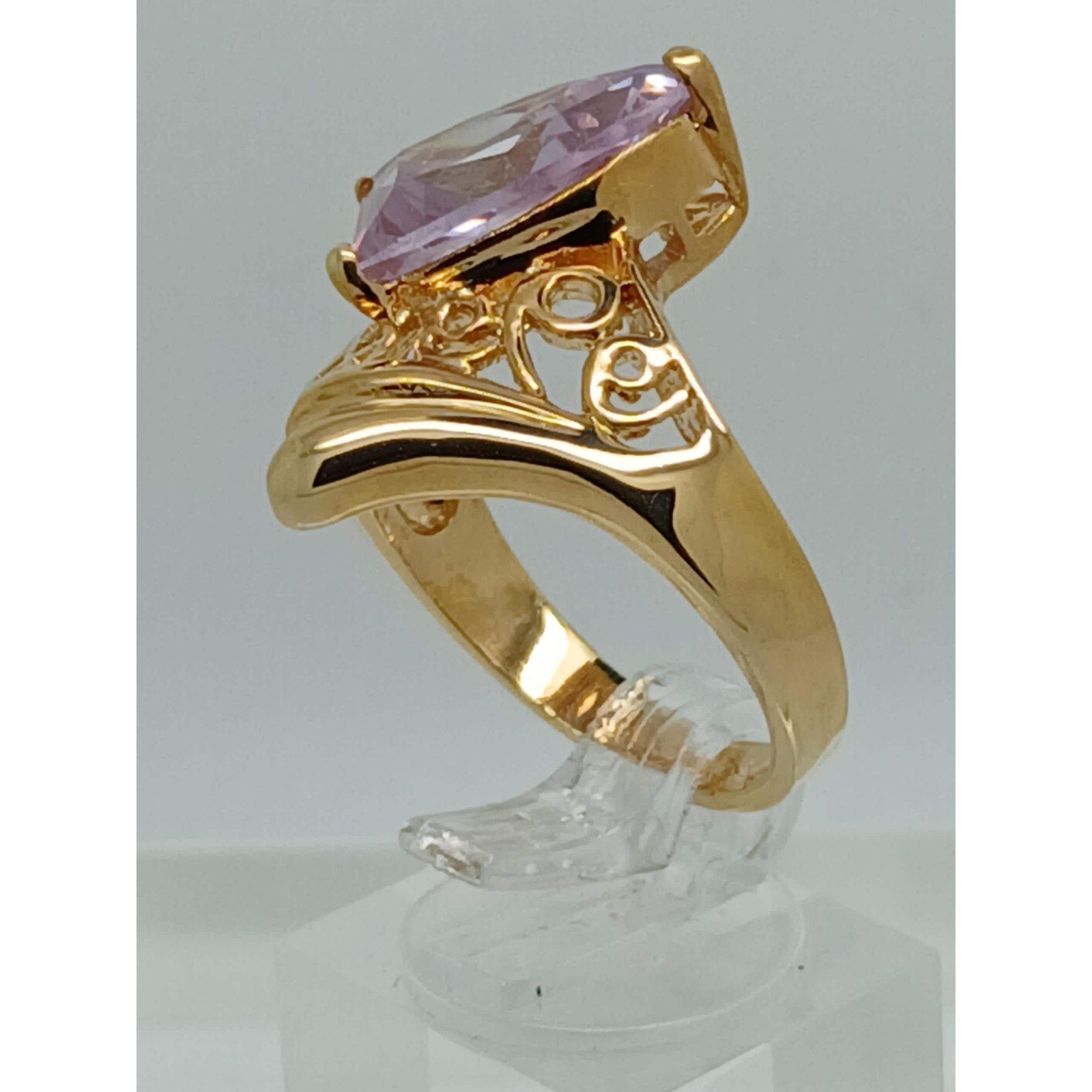 Vintage Gold EP Light Amethyst Sim Diamond 90's Bold CZ Cocktail Ring Size 7
