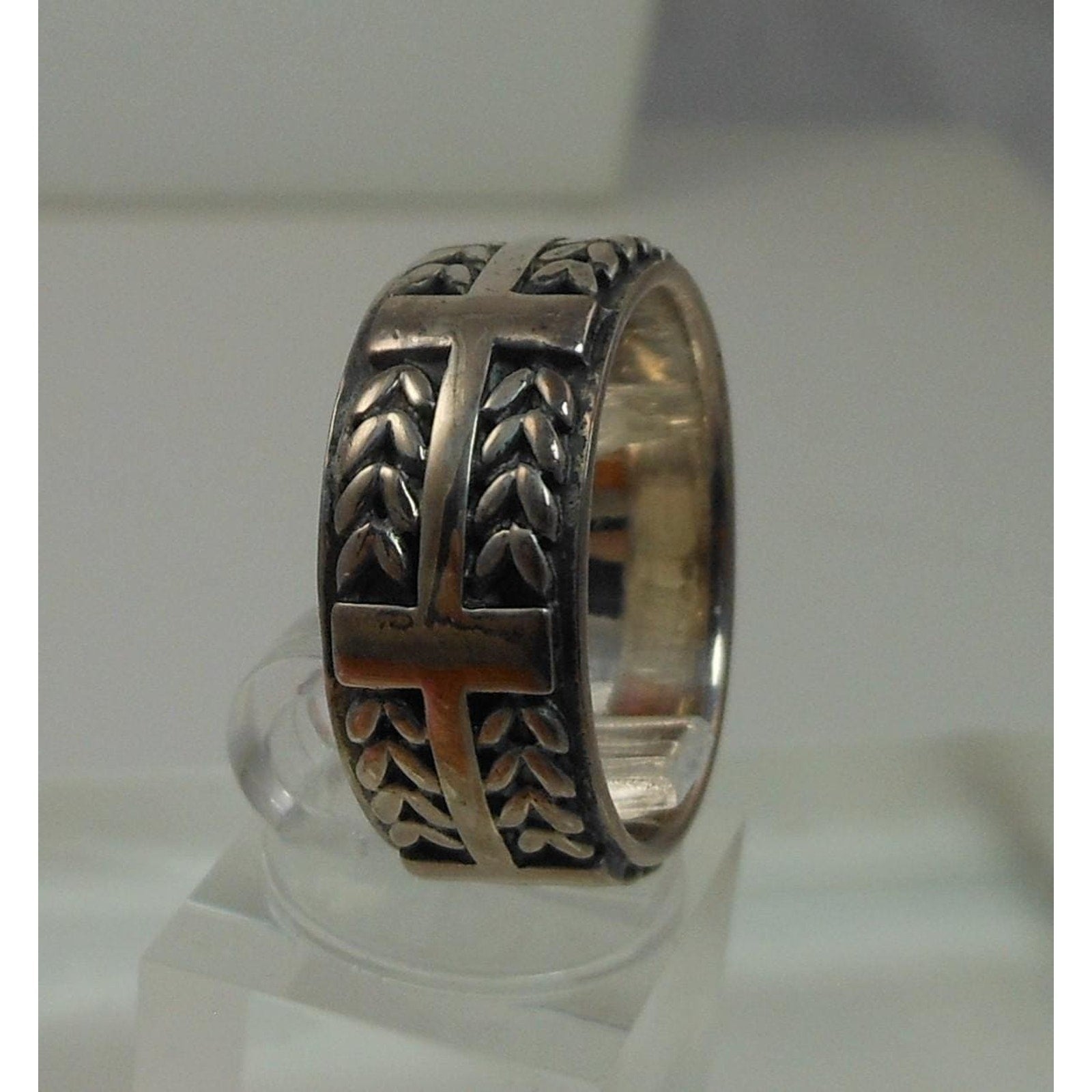 1990s Oxidized Sterling Silver Celtic Weave Cross Ring Rare Vintage Band Size 8