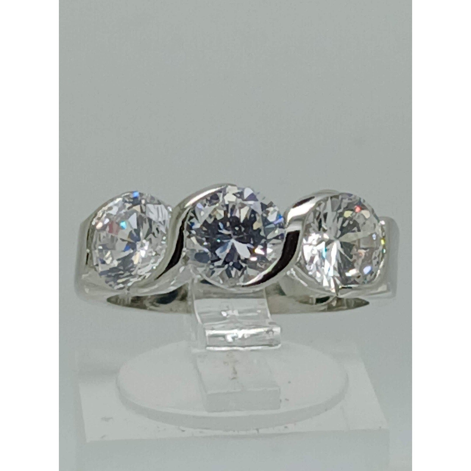 Vintage 3CT 3-Stone Simulated Diamond CZ Engagement Wedding Band Ring Size 10 - HoneyThomas.com