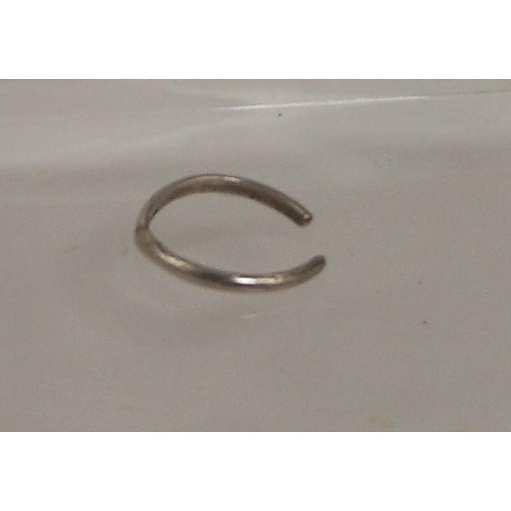 Vintage Sterling Silver V-Dip Toe Ring, Thai Made NOS, Delicate 2mm Band, Sexy - HoneyThomas.com