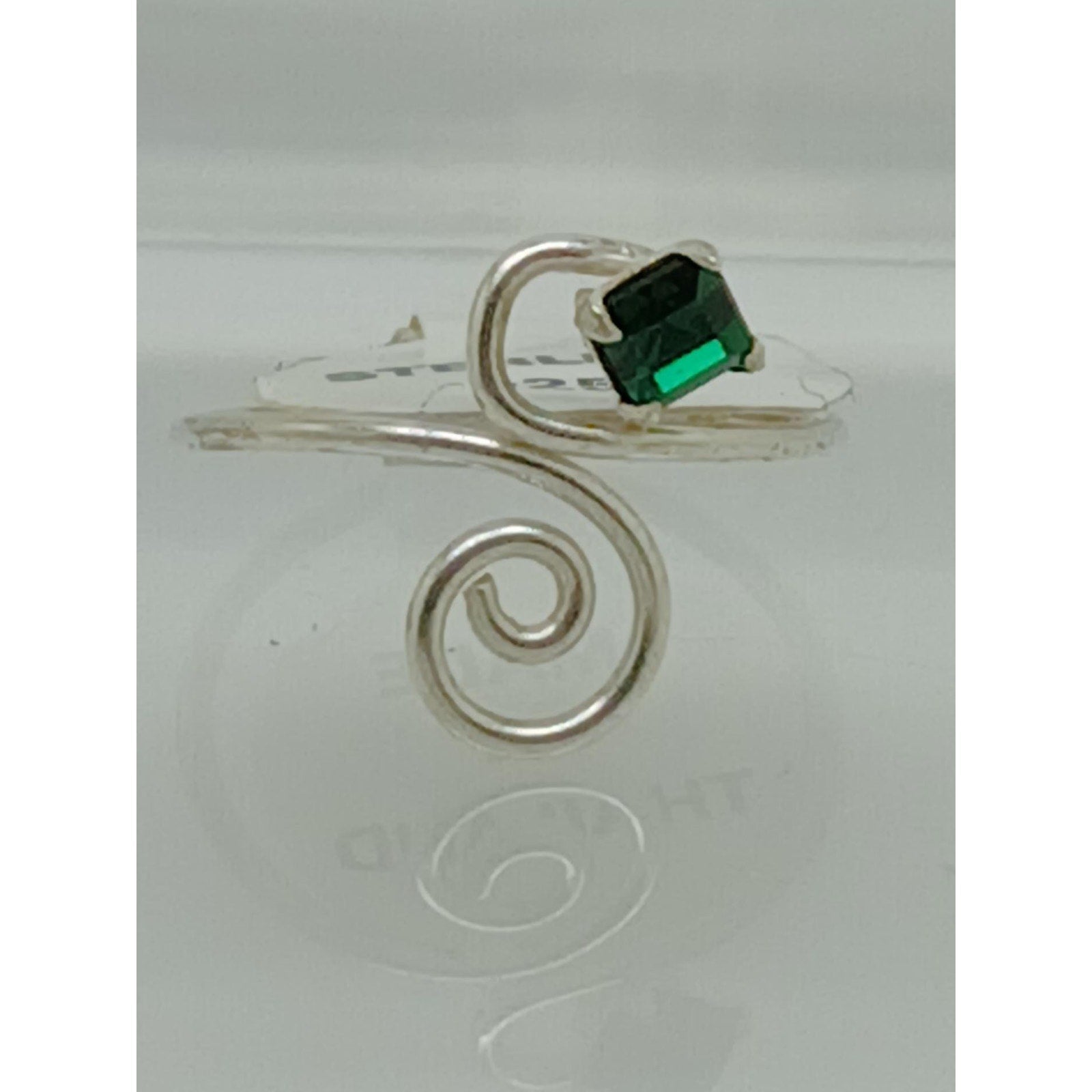 Sterling Silver Sexy Emerald Green Crystal Rhinestone Toe Ring - Adjustable Size