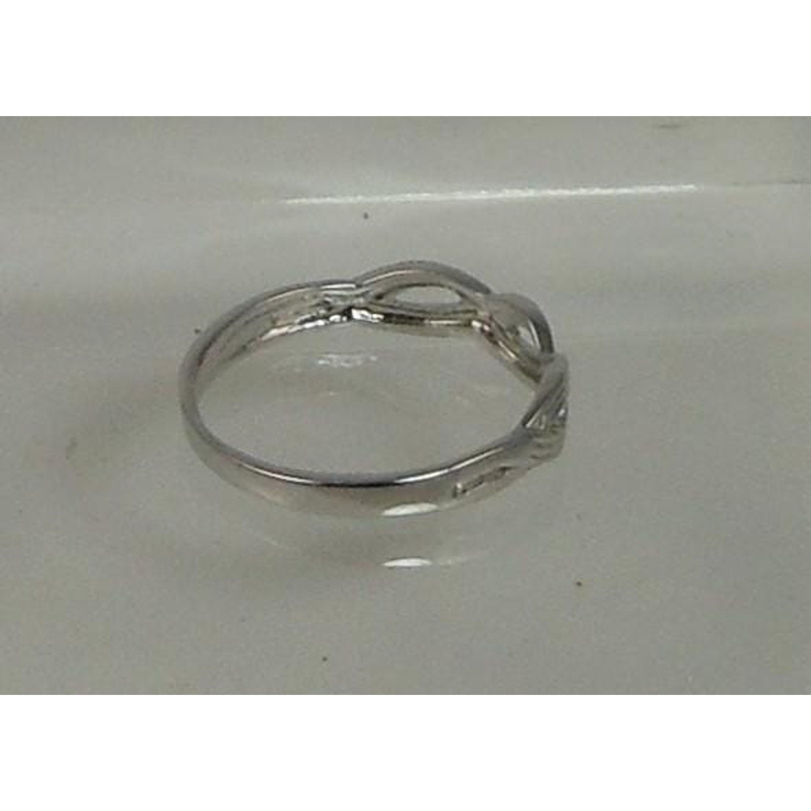 Sterling Silver Celtic Woven Braid Band Ring - Vintage 925 Size 7.5 5mm Irish