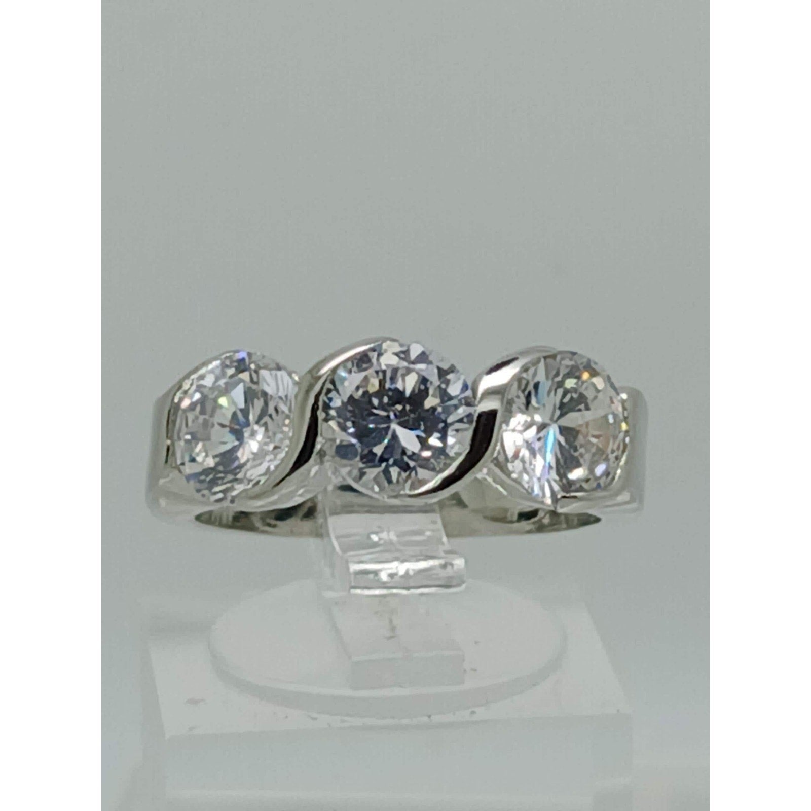 Vintage 3CT 3-Stone Simulated Diamond CZ Engagement Wedding Band Ring Size 10 - HoneyThomas.com