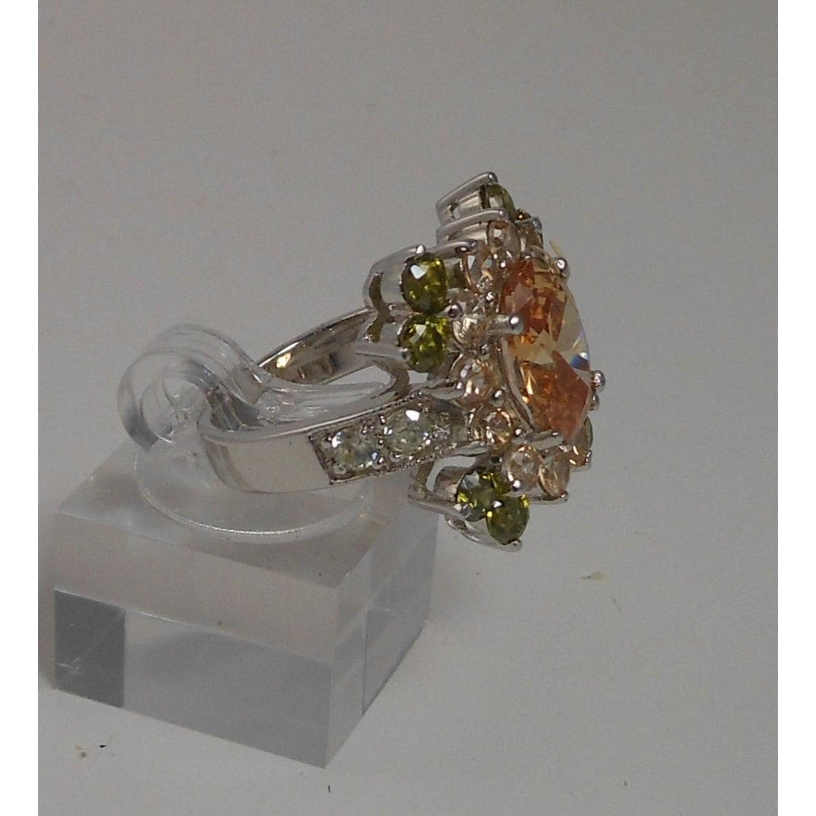 Vintage Sterling Silver Cocktail Ring Sparkly Sim Diamonds Thailand Size 7.25