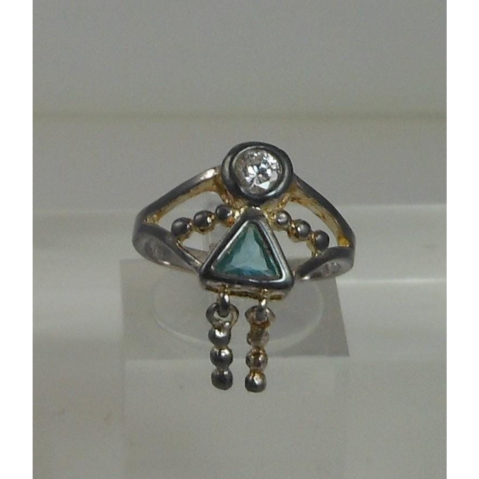 Elegant Sterling Silver Charm Ring Mother Grandmother Vintage Sim Diamond Size 6