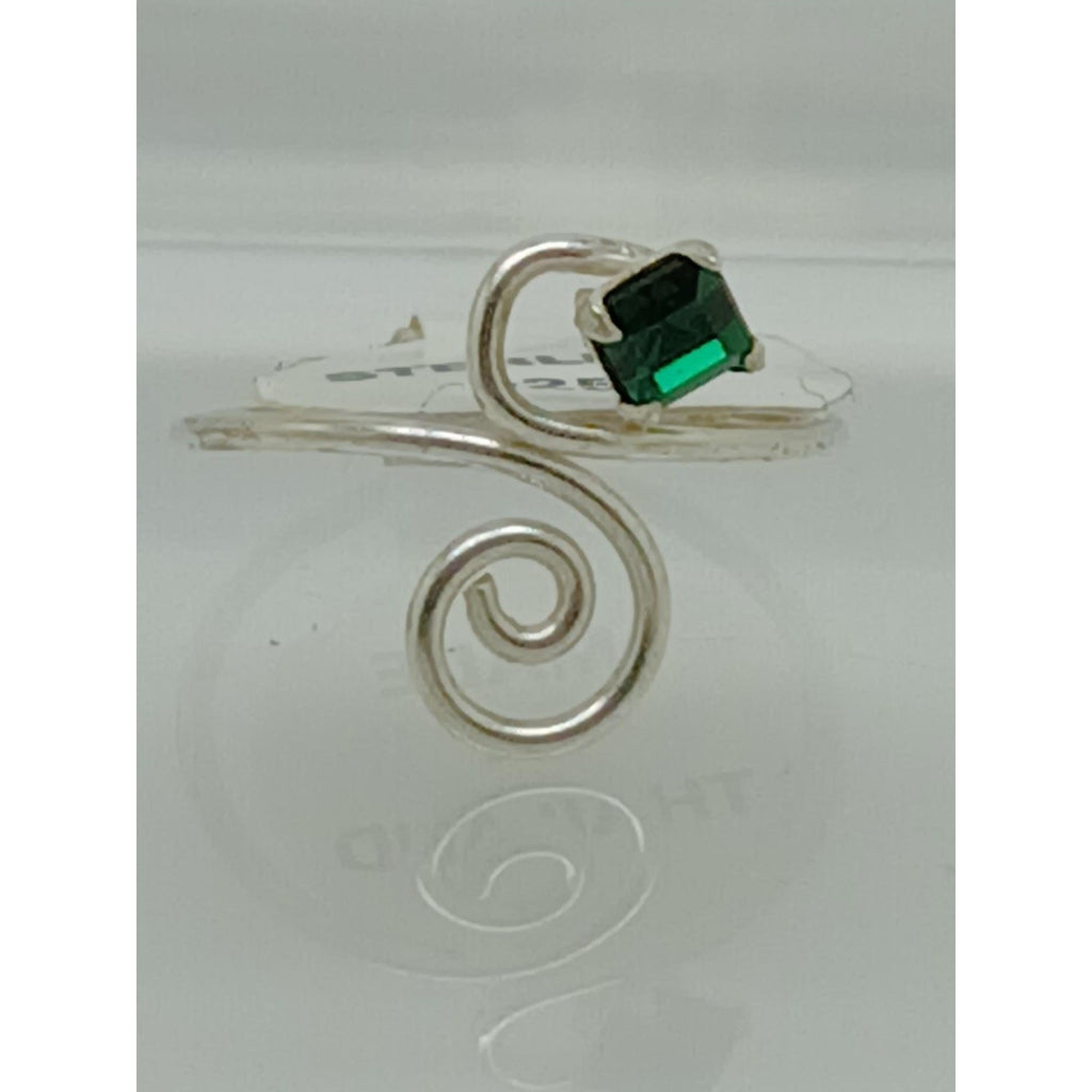 Sterling Silver Sexy Emerald Green Crystal Rhinestone Toe Ring - Adjustable Size - HoneyThomas.com