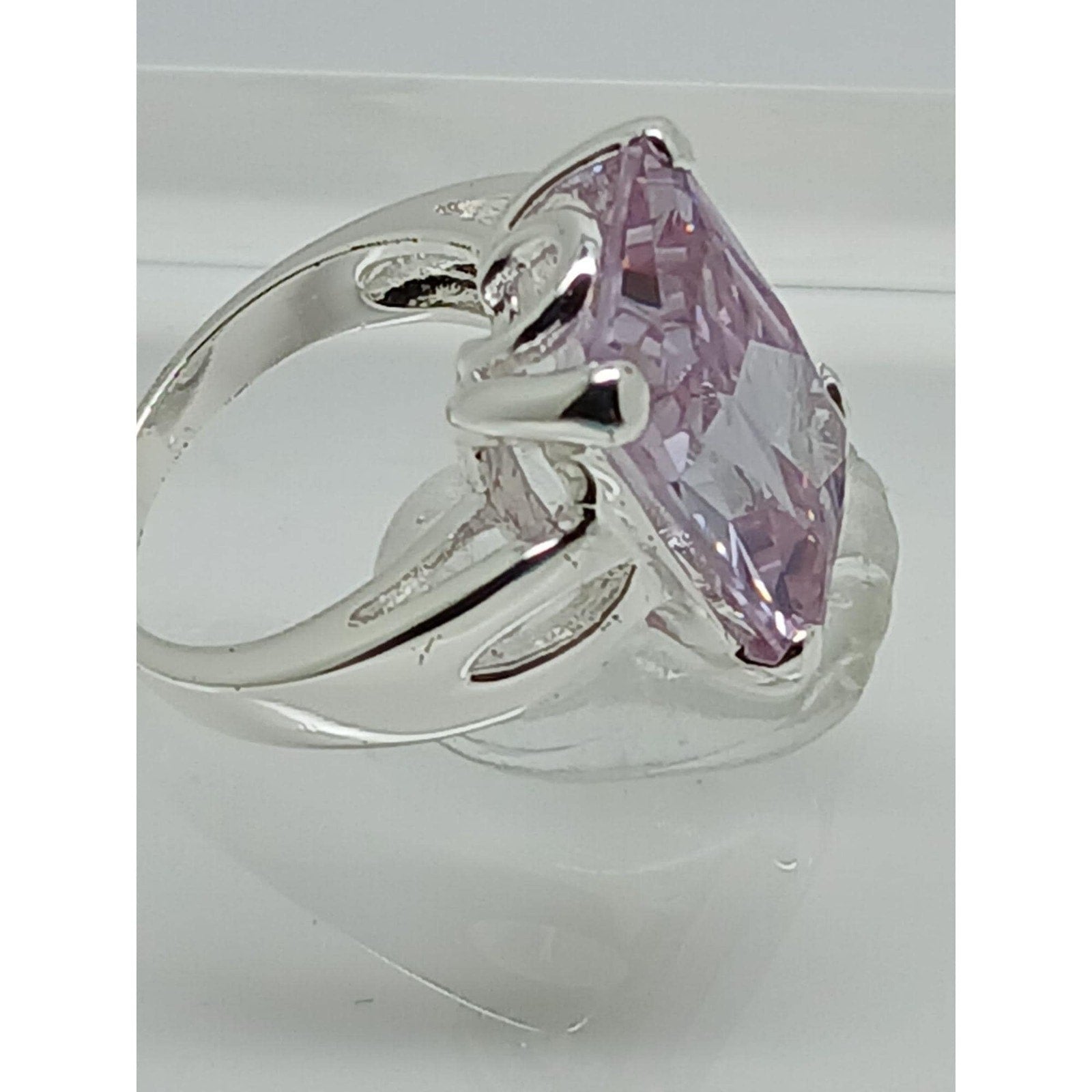 1990's Glamour Vintage 925 Sterling Silver CZ Ring Pink-Lilac Ice Stone Size 6 - HoneyThomas.com