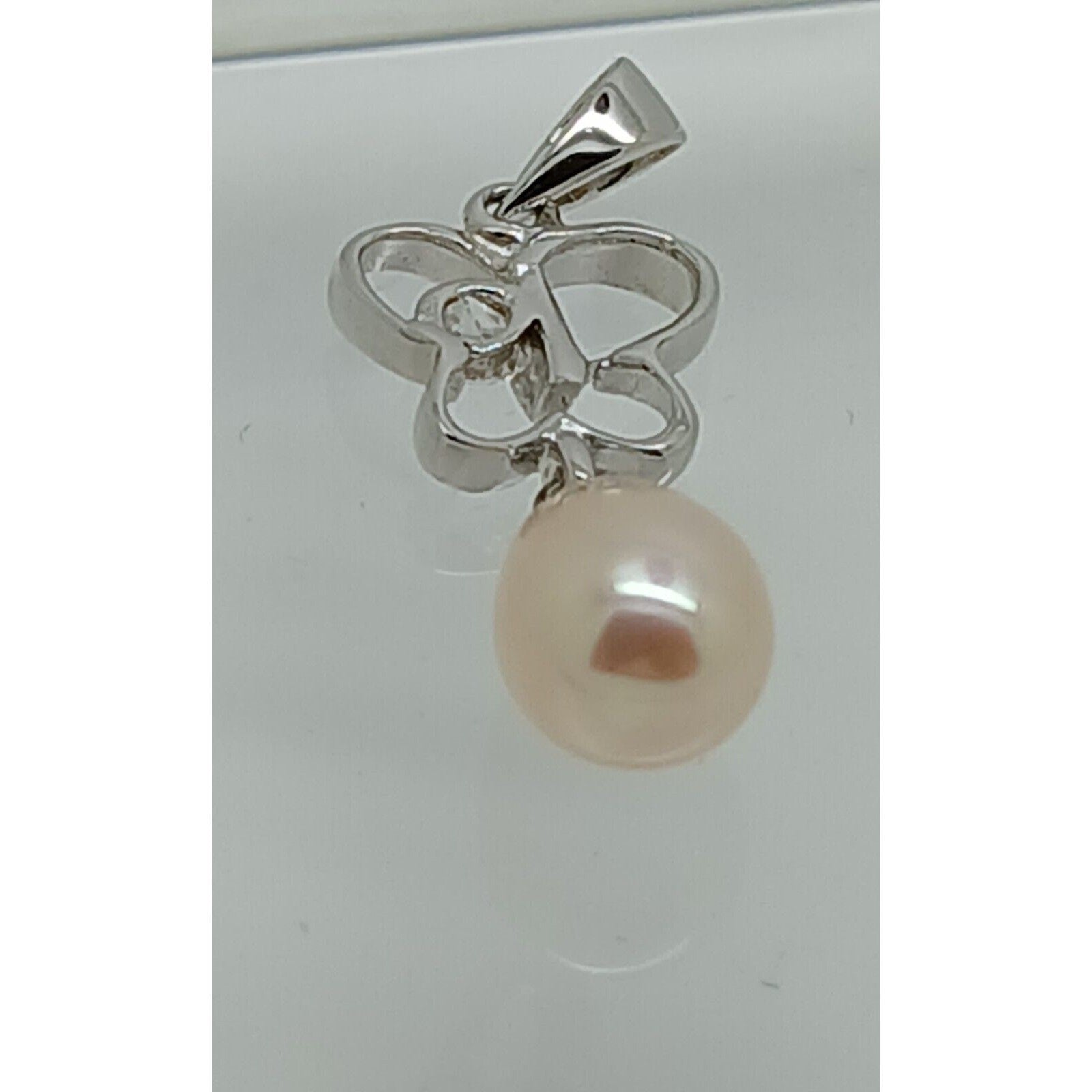 Thailand Sterling Silver Sim Diamond Pearl Butterfly Pendant Necklace Gift Boxed - HoneyThomas.com