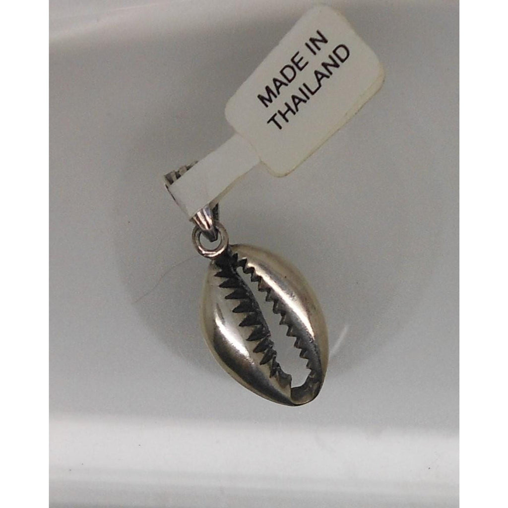 Vintage 1990's Sterling Silver Cowrie Shell Pendant Necklace Beach Seashell NWT - HoneyThomas.com