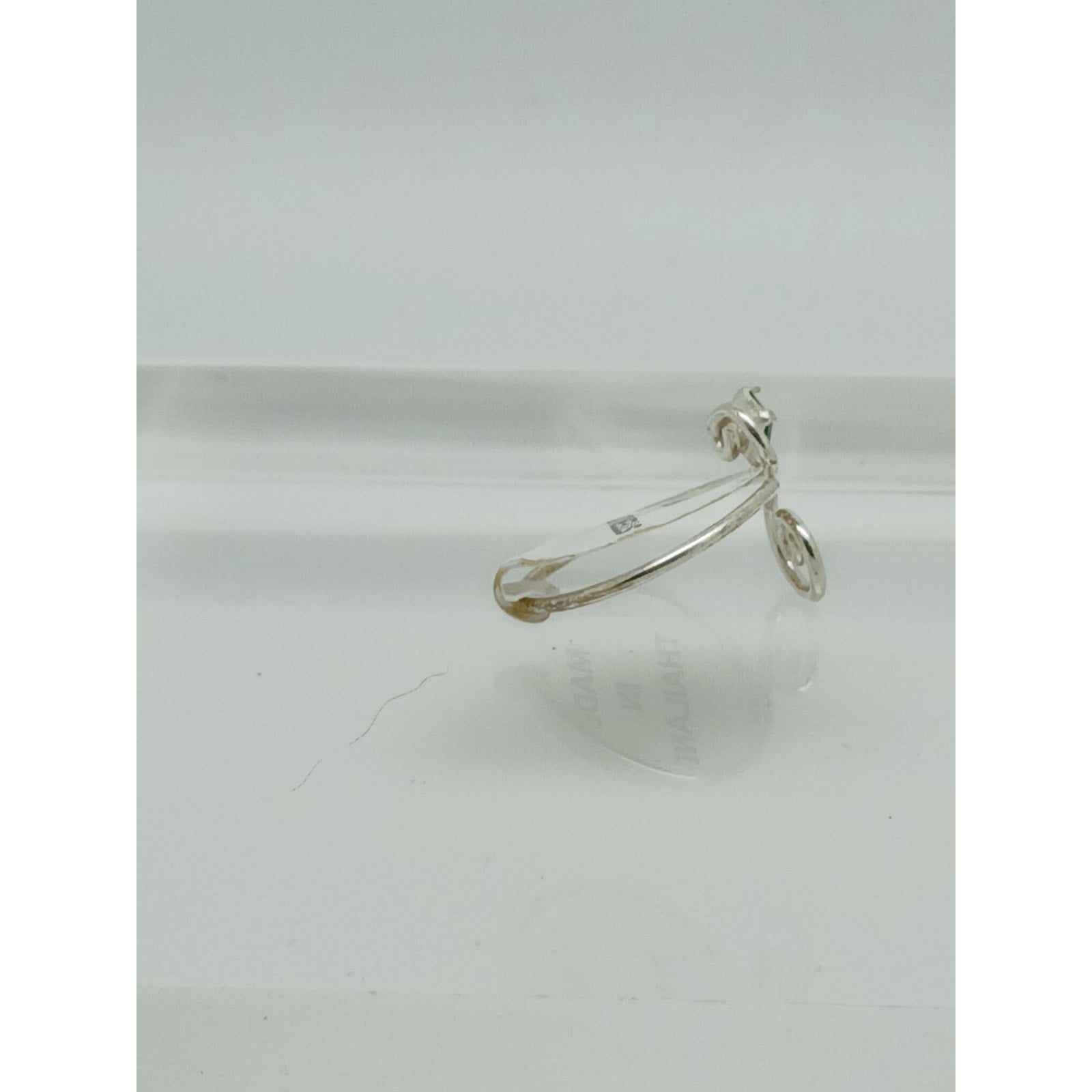 Sterling Silver Sexy Emerald Green Crystal Rhinestone Toe Ring - Adjustable Size