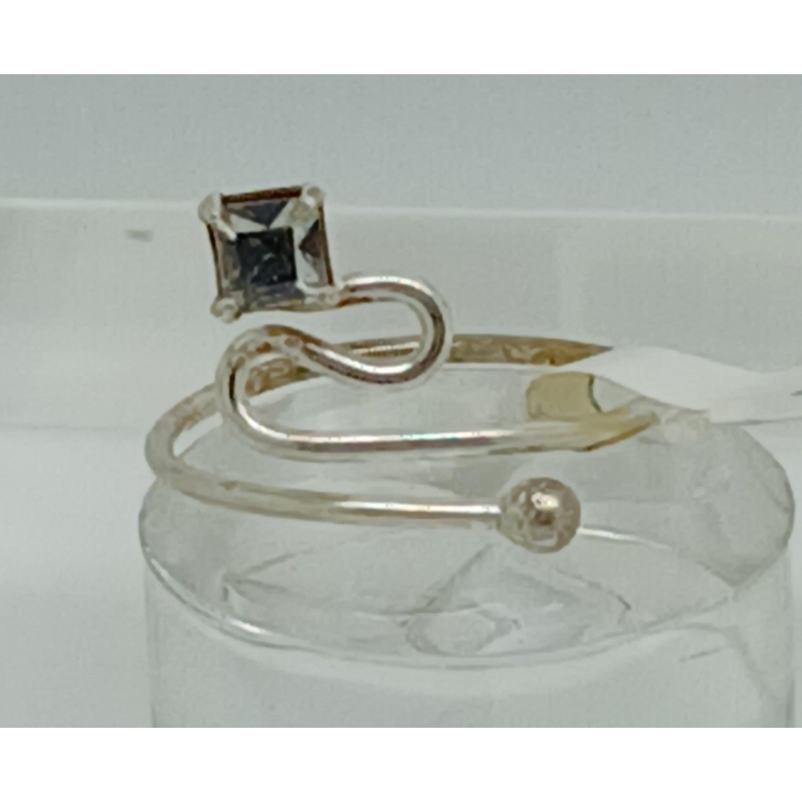 New Sterling Silver Crystal Rhinestone Swirly Sparkling Toe Ring Adjustable Size - HoneyThomas.com